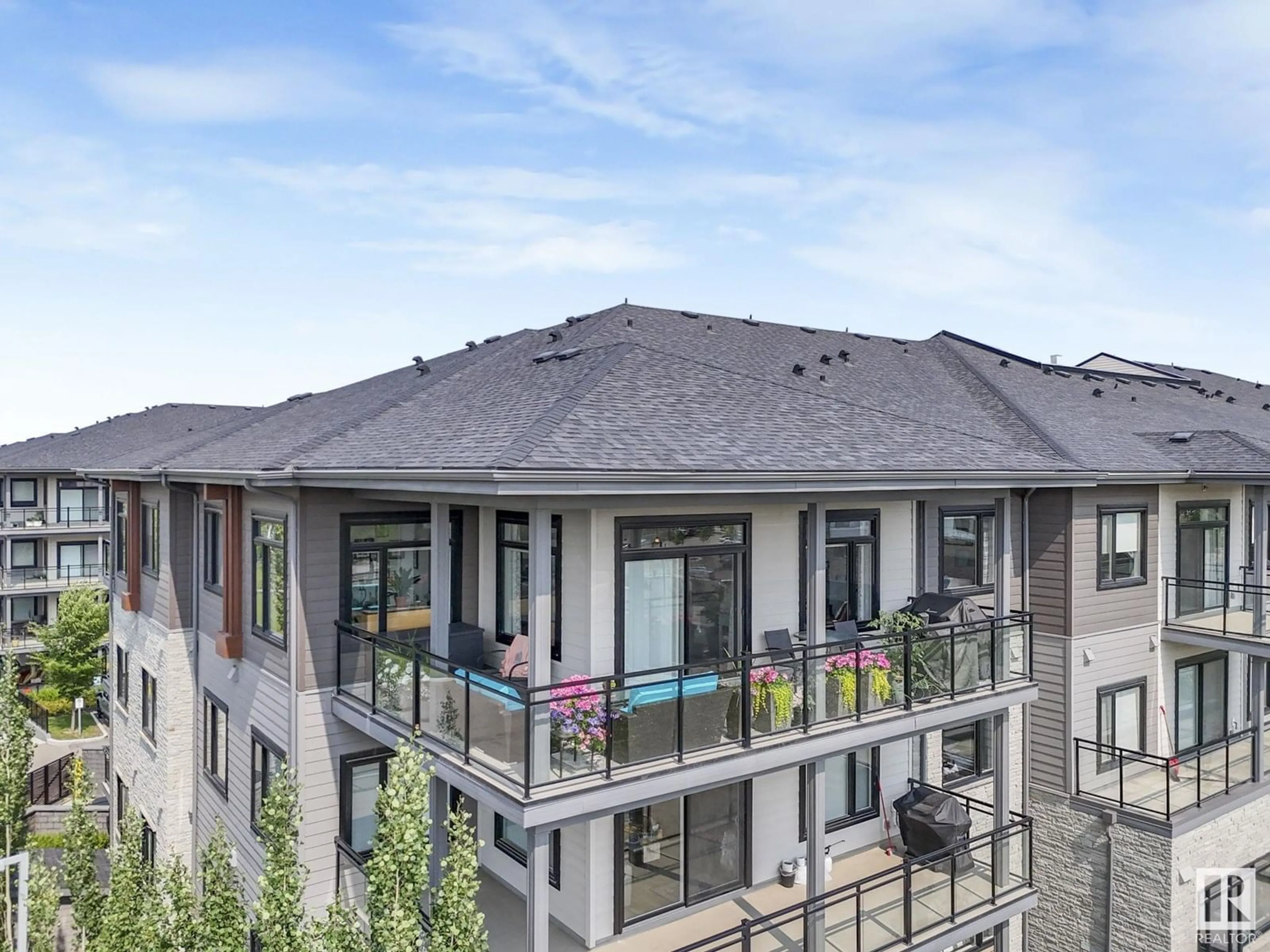 A pic from outside/outdoor area/front of a property/back of a property/a pic from drone, city buildings view from balcony for 428 - 524 GRIESBACH PARADE PR, Edmonton Alberta T5E6X2