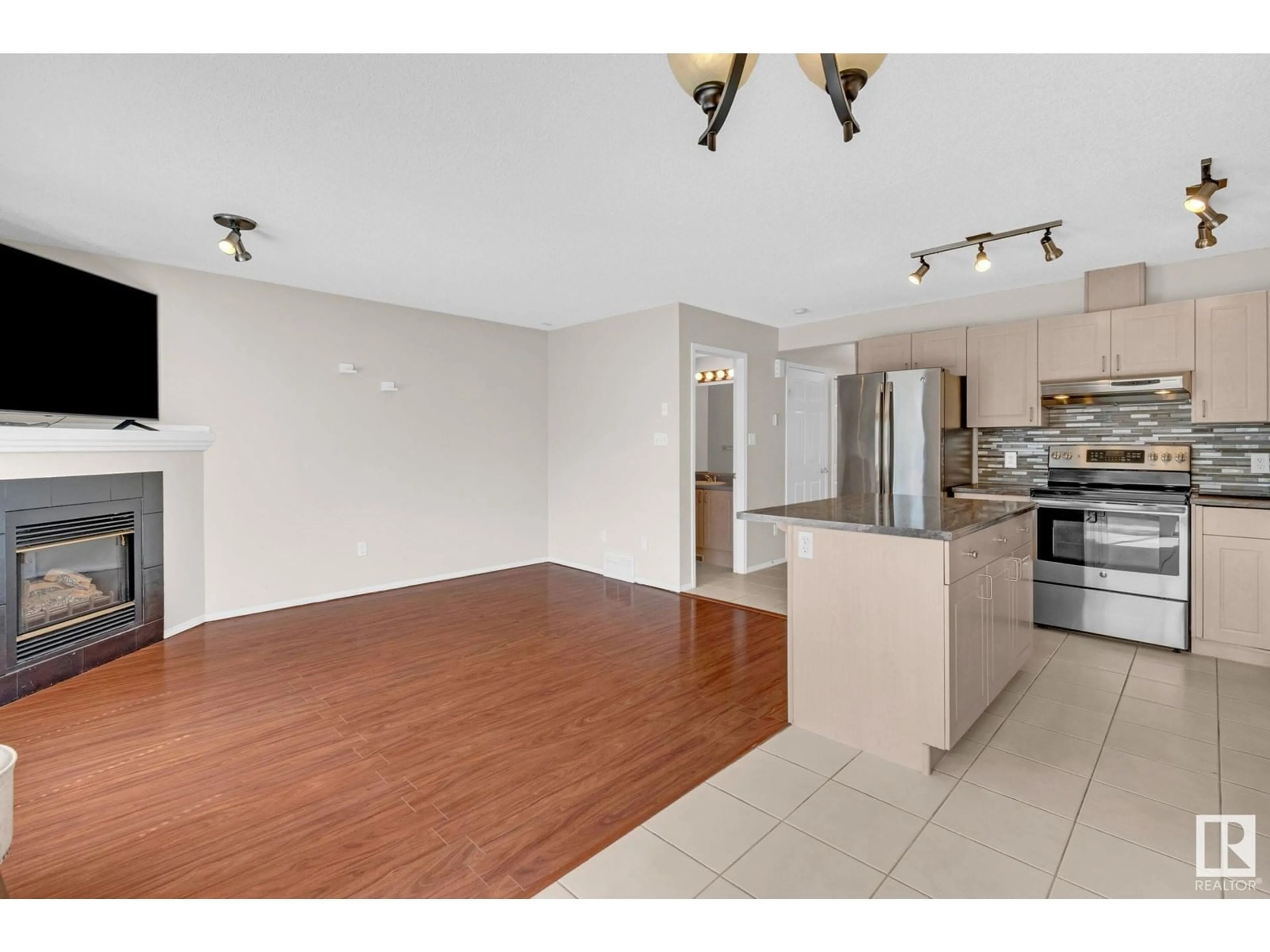 Open concept kitchen, unknown for 9149 165 AV, Edmonton Alberta T5Z3H7