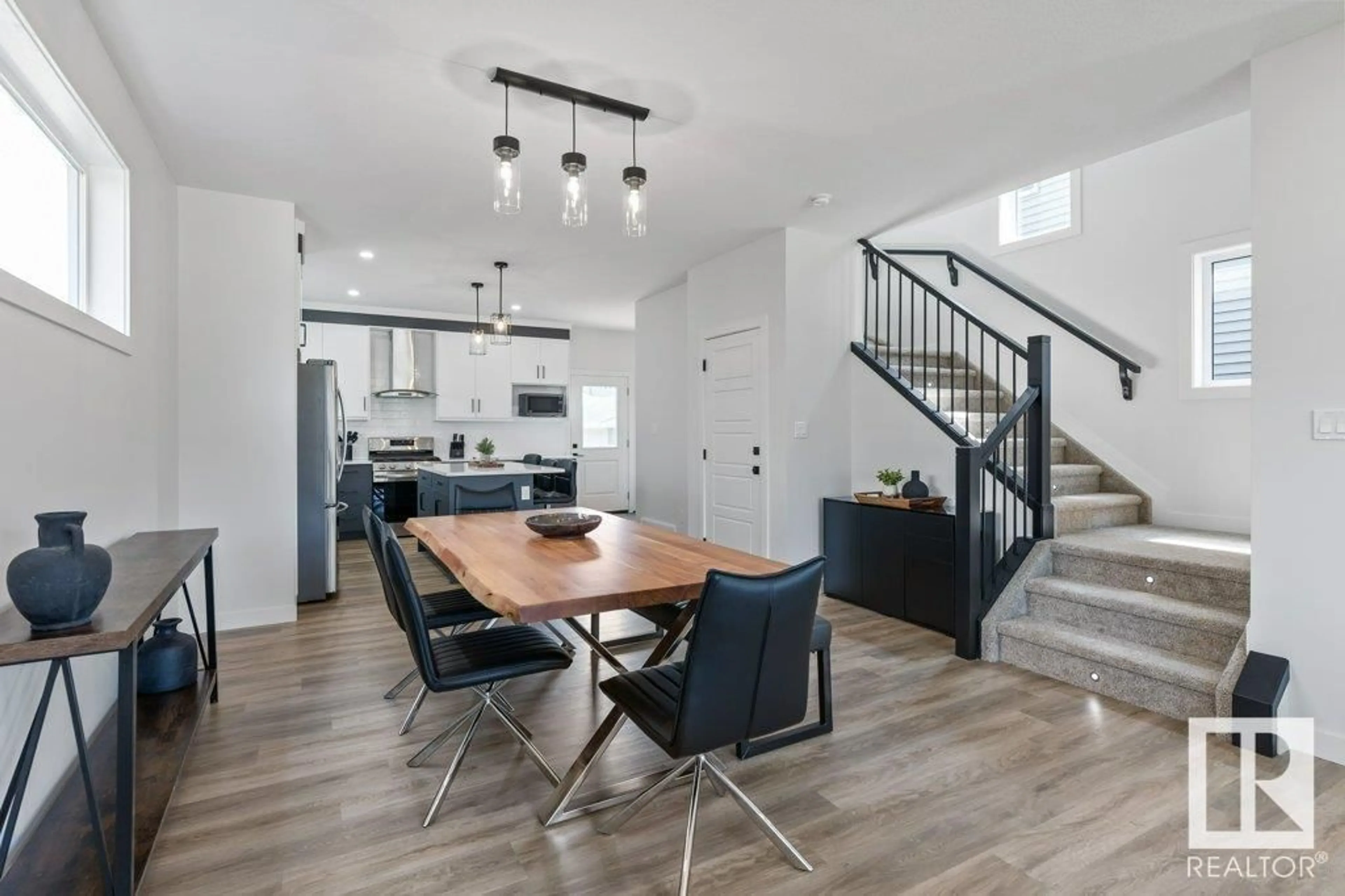 Open concept kitchen, unknown for 20 RASPBERRY RD, St. Albert Alberta T8N8A3