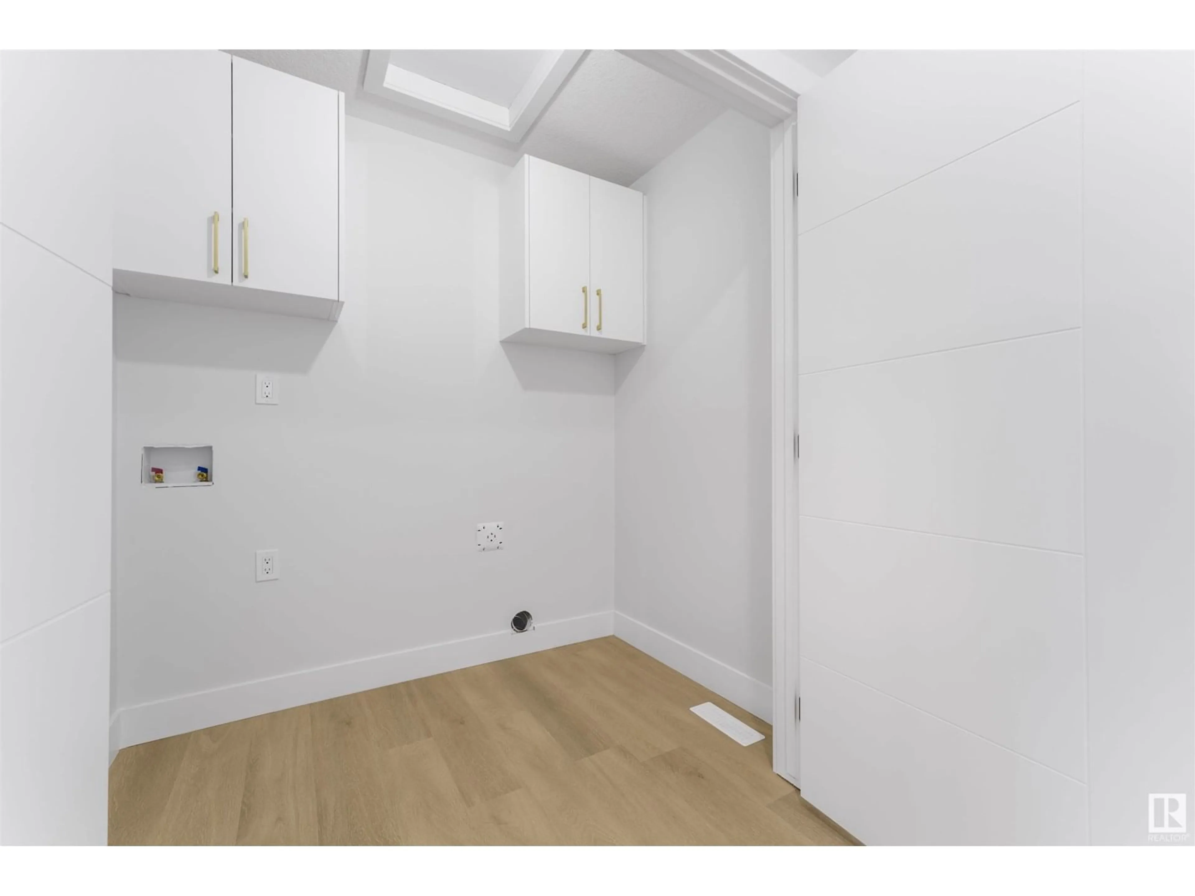 Storage room or clothes room or walk-in closet for 3930 41 AV, Beaumont Alberta T6X3B6