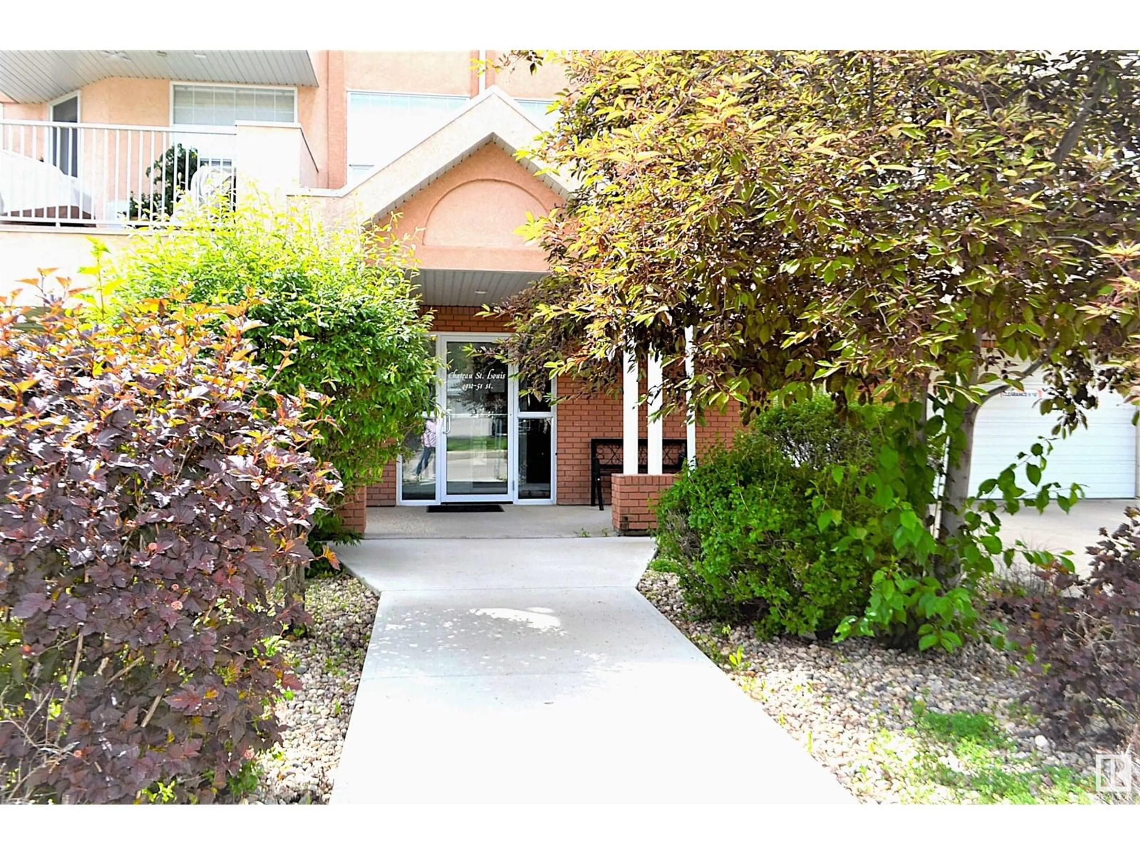 Indoor foyer for #305 - 4910 51 ST, Bonnyville Town Alberta T9N2P8