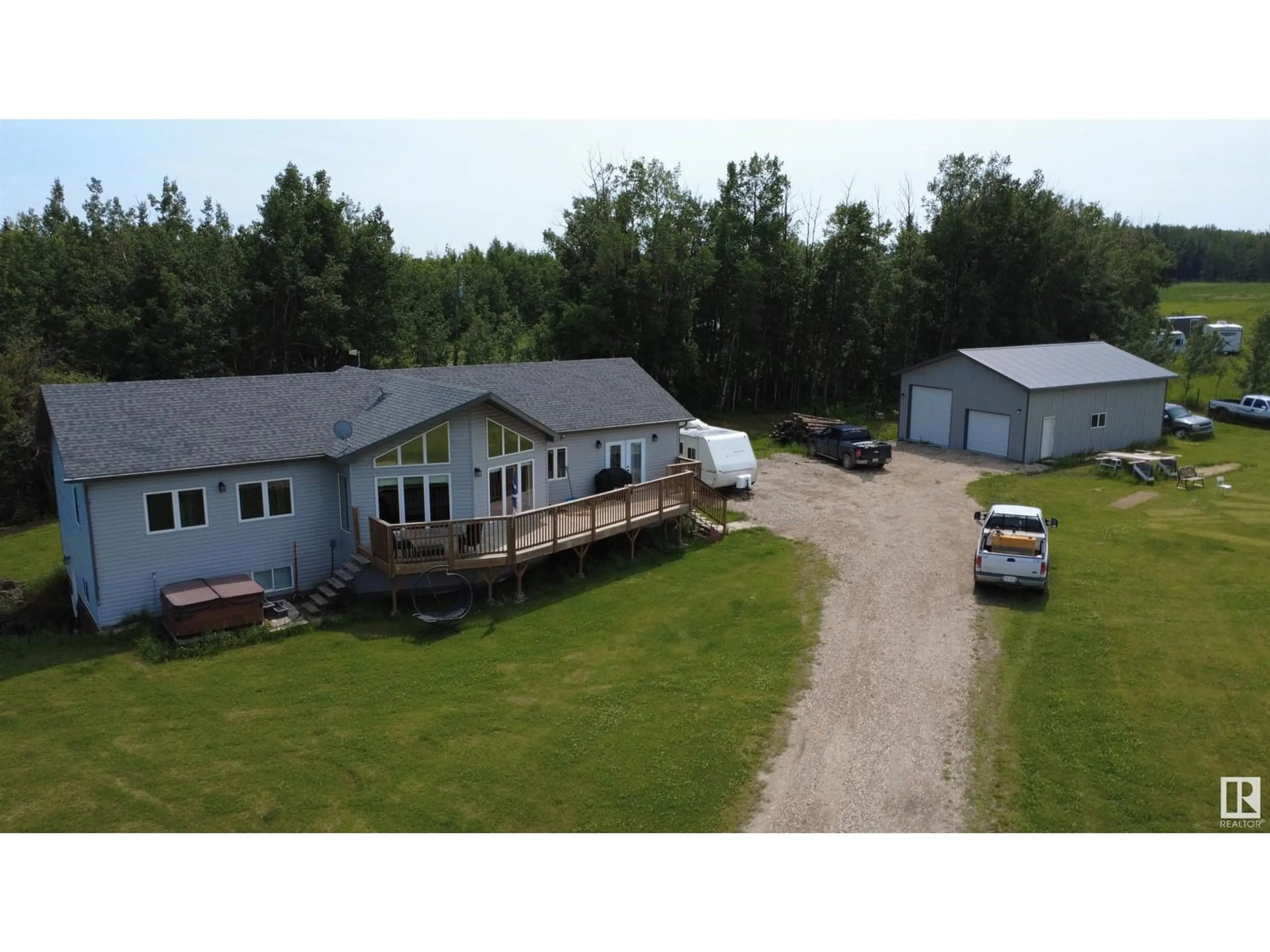 A pic from outside/outdoor area/front of a property/back of a property/a pic from drone, unknown for 50230B RGE ROAD 72, Rural Brazeau County Alberta T0E1Z0