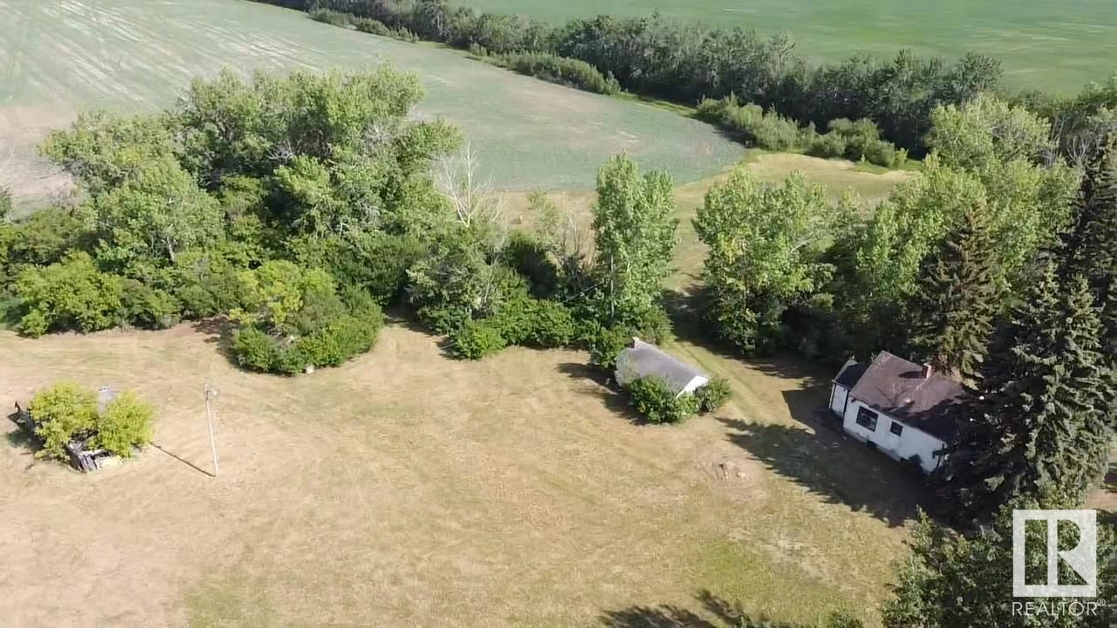 A pic from outside/outdoor area/front of a property/back of a property/a pic from drone, water/lake/river/ocean view for 60245 184 RANGE RD, Rural Smoky Lake County Alberta T0A3C0