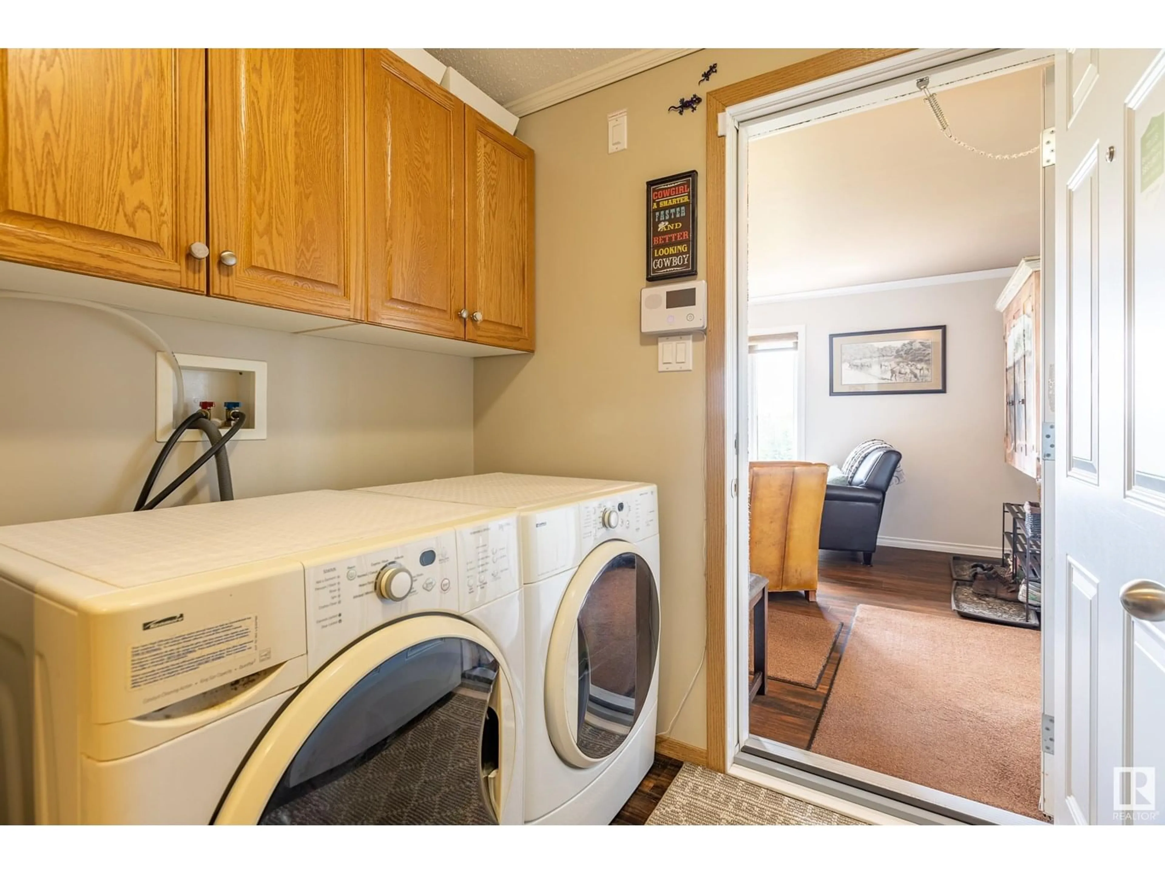 Laundry room for 57016 HWY 28, Rural Sturgeon County Alberta T0A1N0