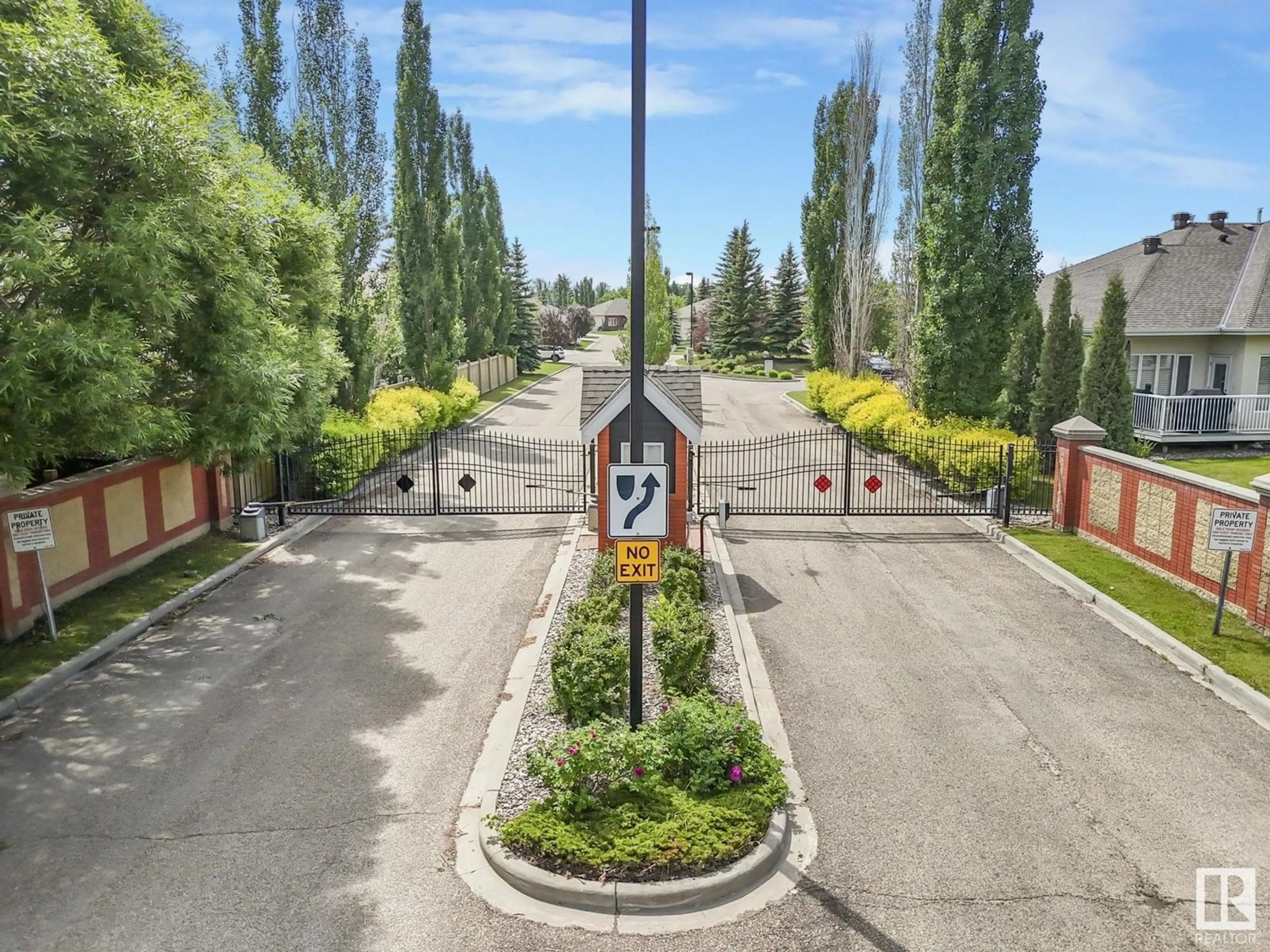 Unknown for 1225 - 19 WANYANDI RD, Edmonton Alberta T6M2W7