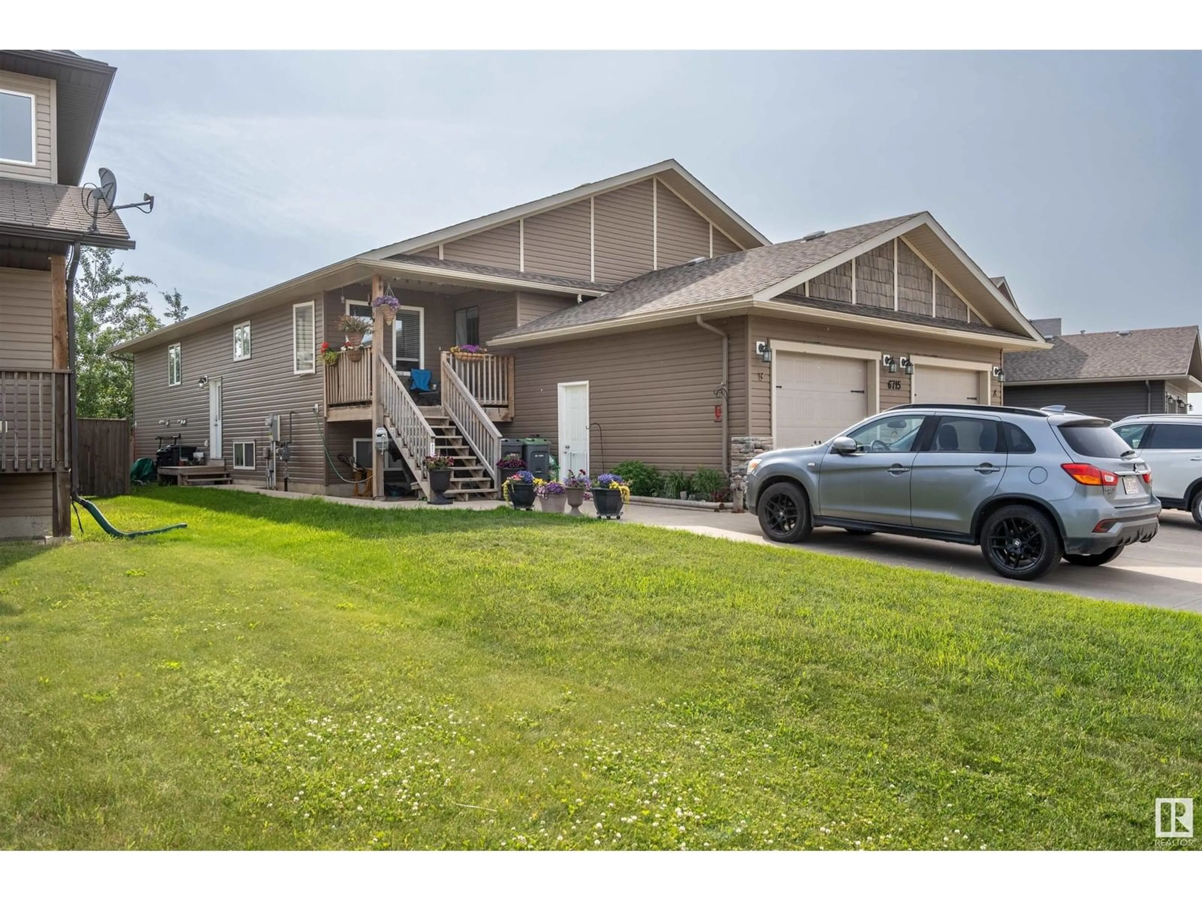 Home with vinyl exterior material, unknown for B - 6715 47 ST, Cold Lake Alberta T9M0B1