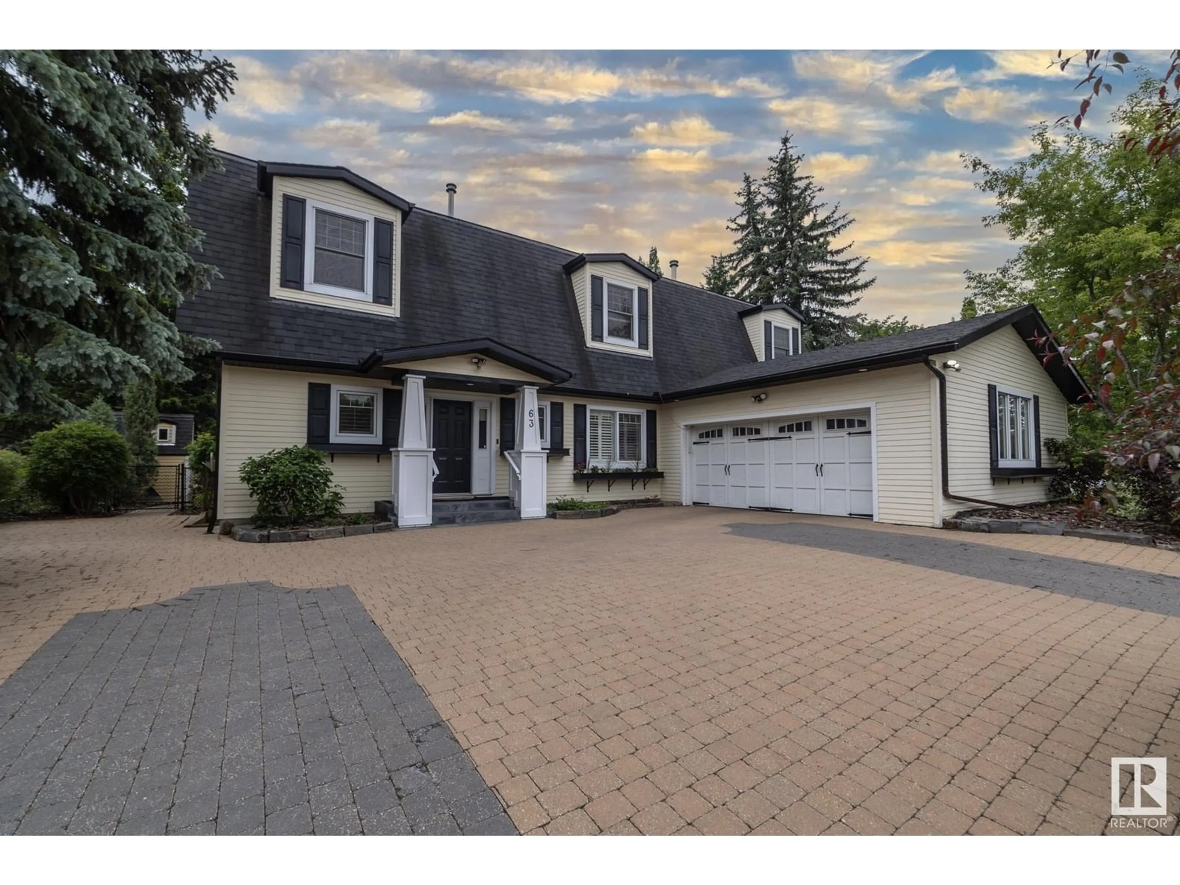 Home with vinyl exterior material, street for 63 FAIRWAY DR, Edmonton Alberta T6J2C2