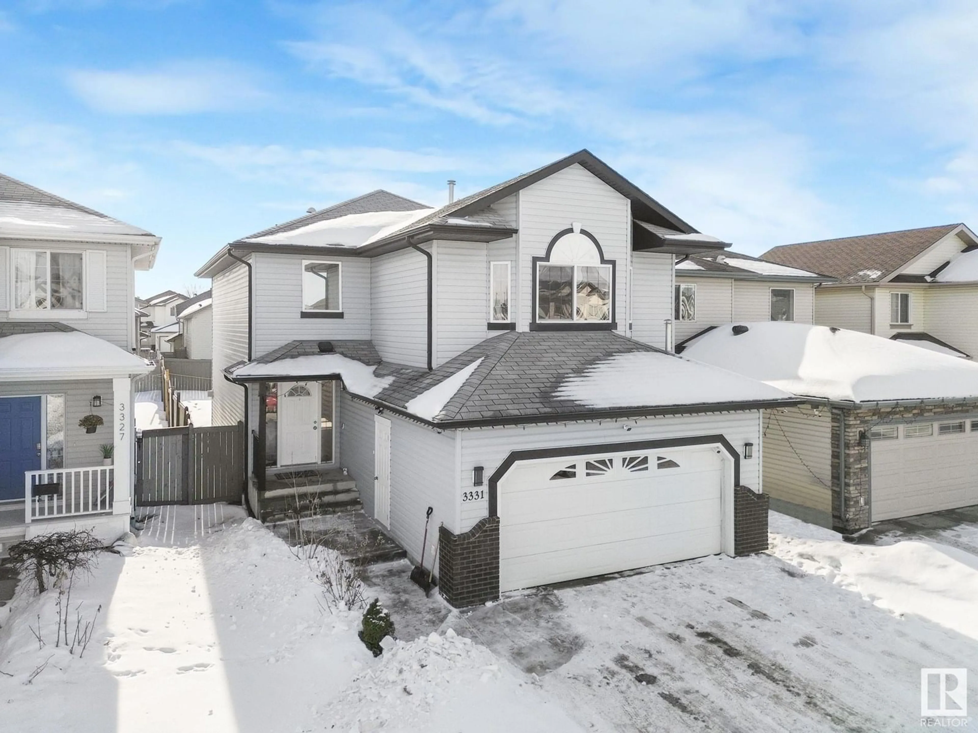 A pic from outside/outdoor area/front of a property/back of a property/a pic from drone, street for 3331 25 AV, Edmonton Alberta T6T1Y3