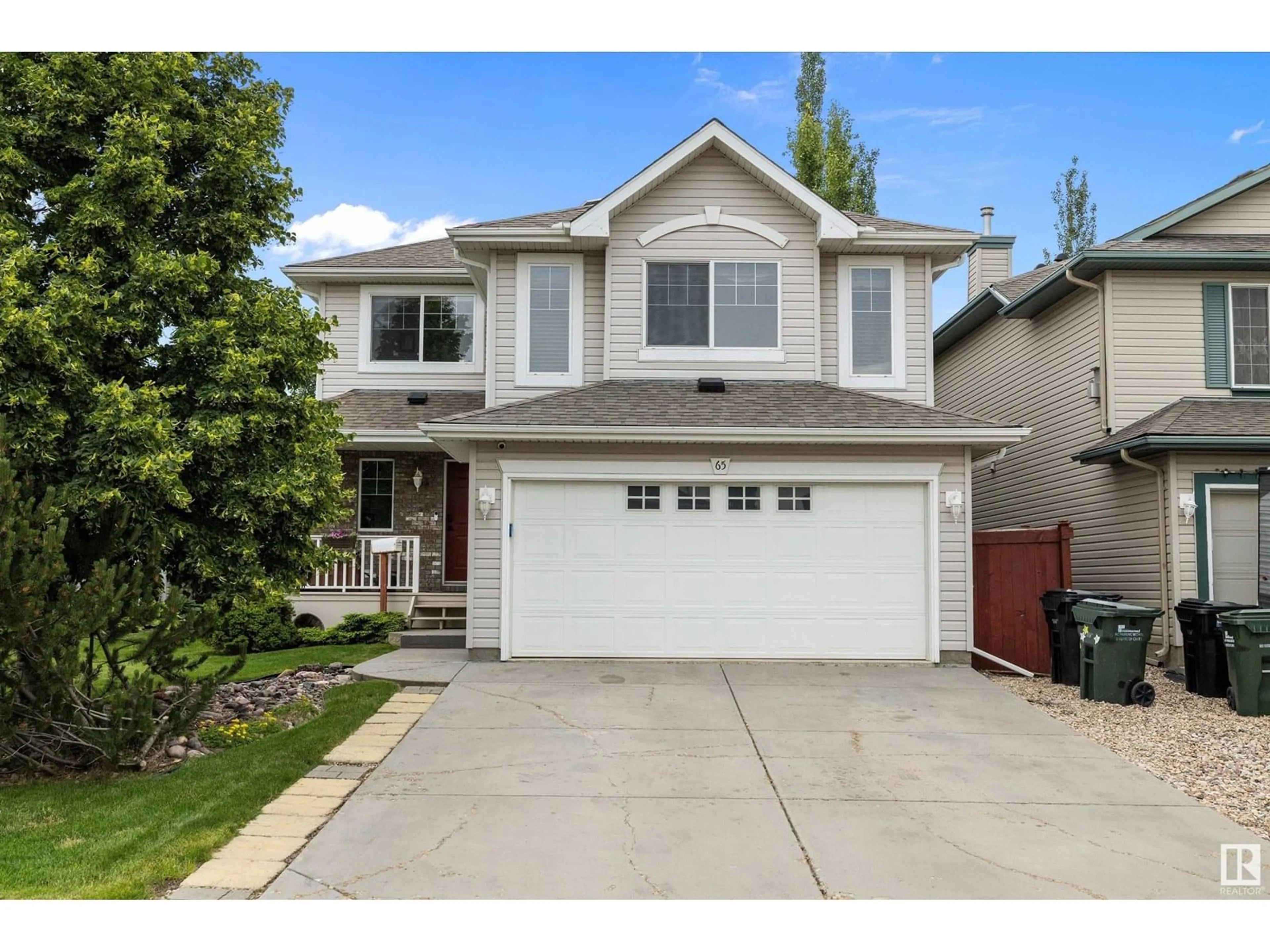 Home with vinyl exterior material, street for 65 CHRISTINA CL, Sherwood Park Alberta T8H2G7
