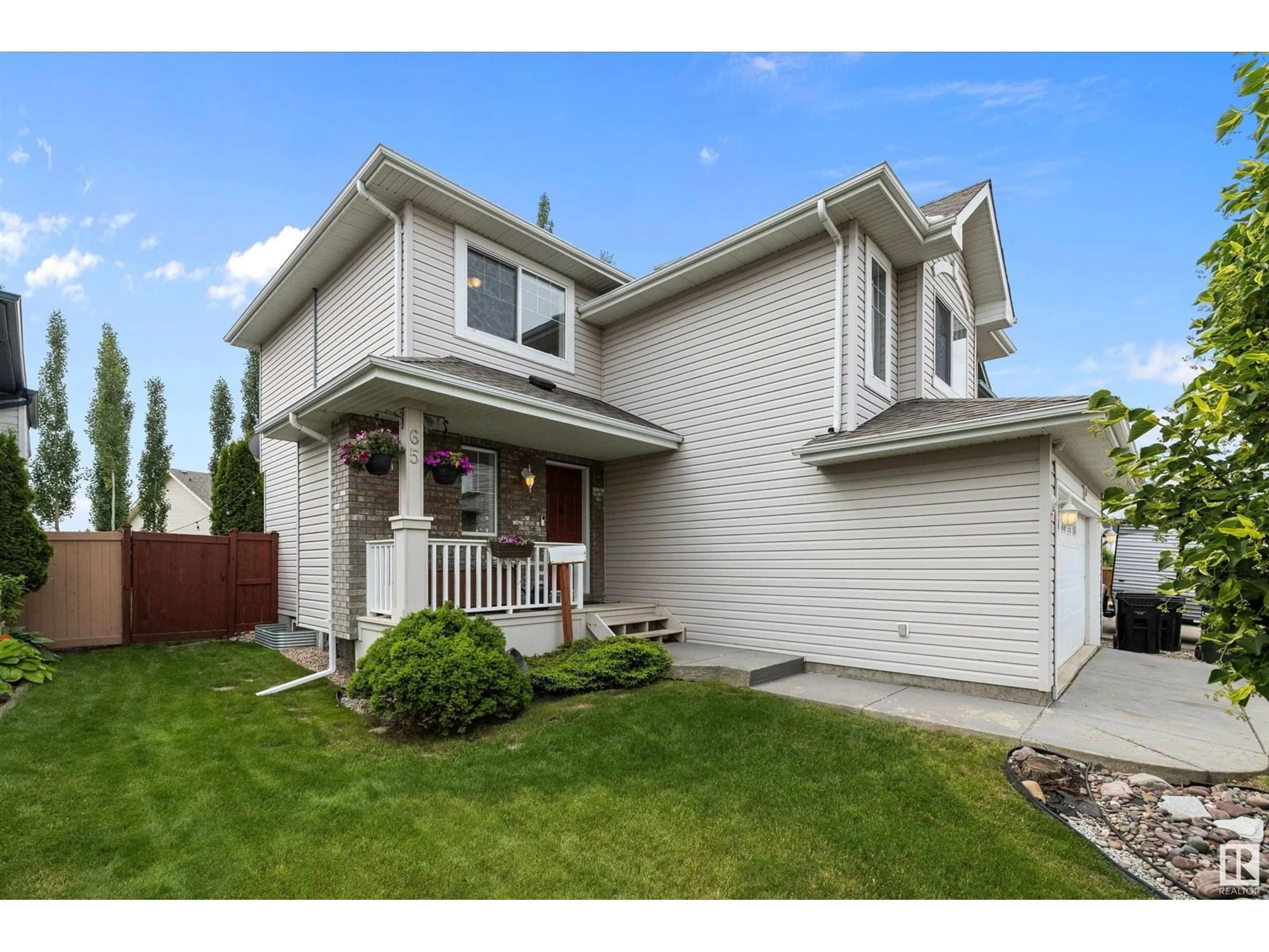 Home with vinyl exterior material, street for 65 CHRISTINA CL, Sherwood Park Alberta T8H2G7