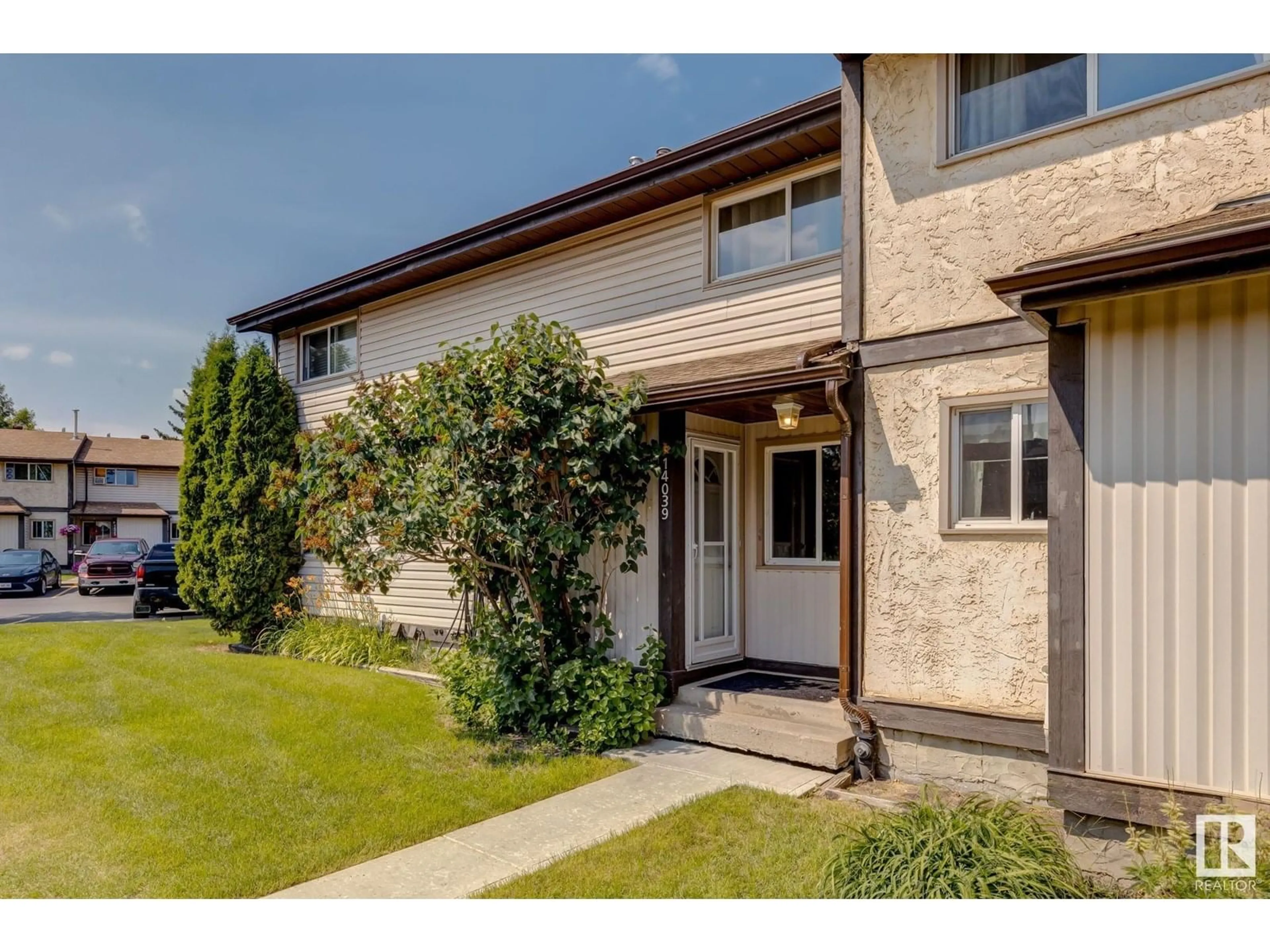 Unknown for NW - 14039 30 ST, Edmonton Alberta T5Y1R5