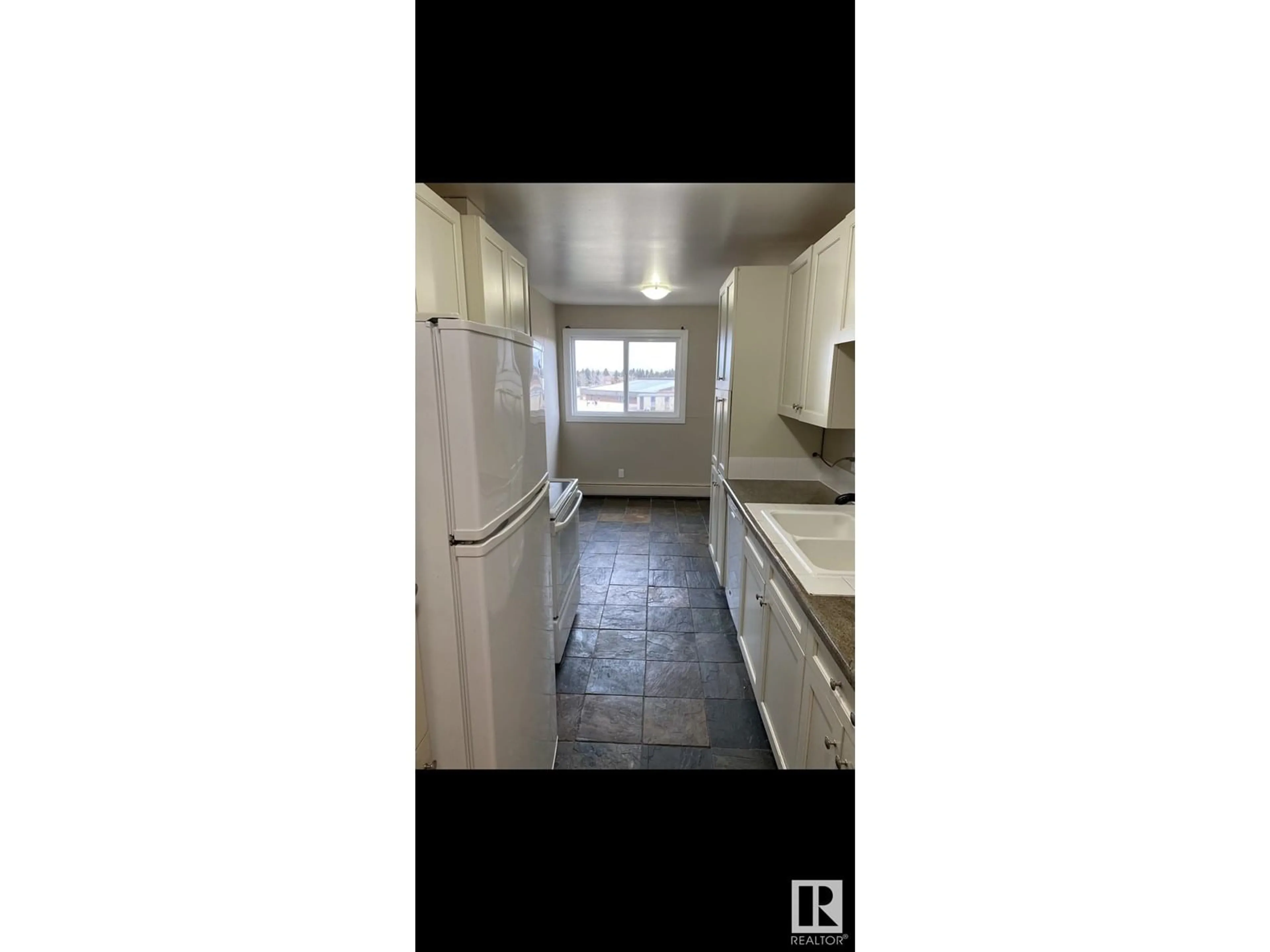 Standard kitchen, ceramic/tile floor for #61 - 11255 31 AV, Edmonton Alberta T6J3V6