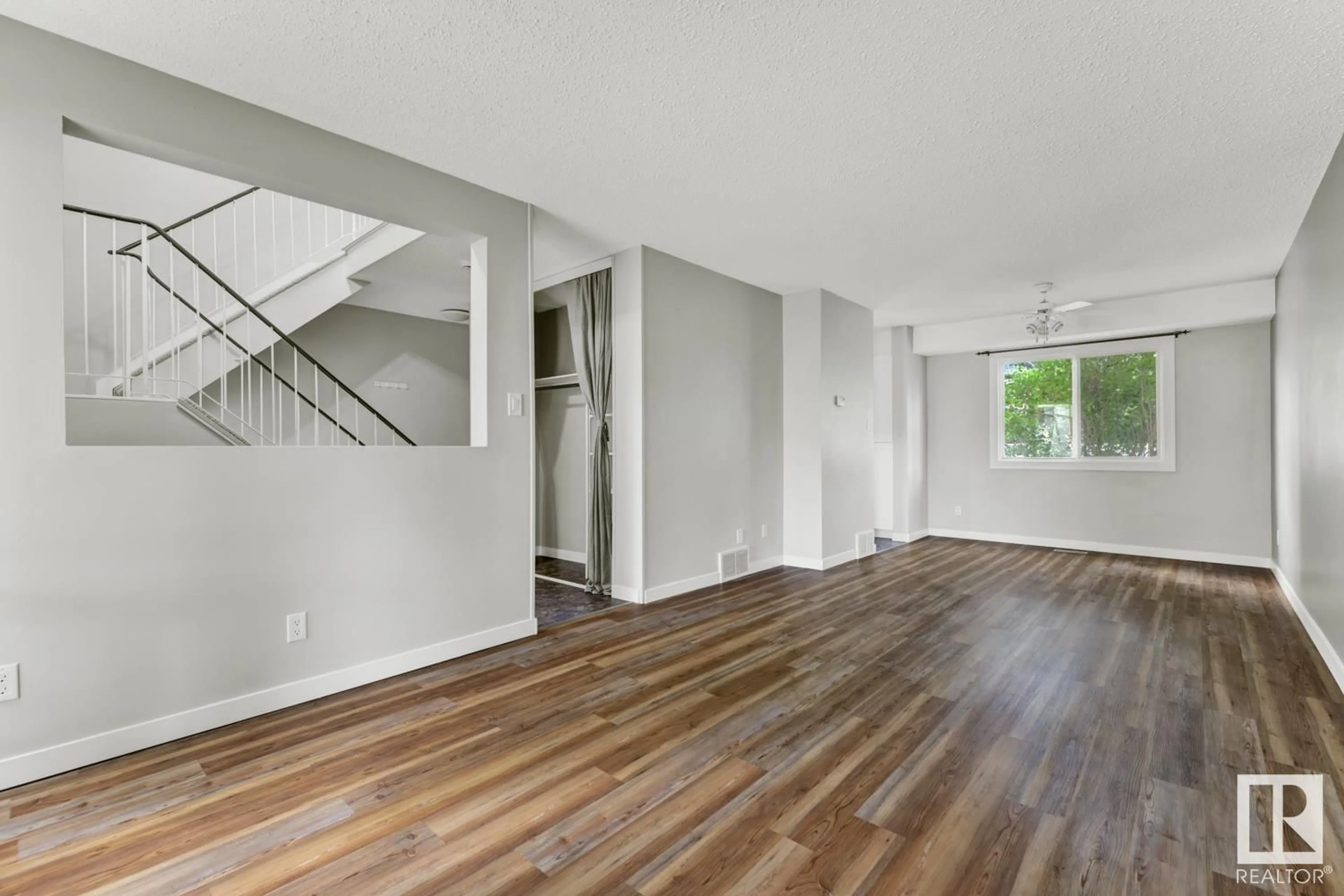 A pic of a room for 1105 62 ST, Edmonton Alberta T6L2H7