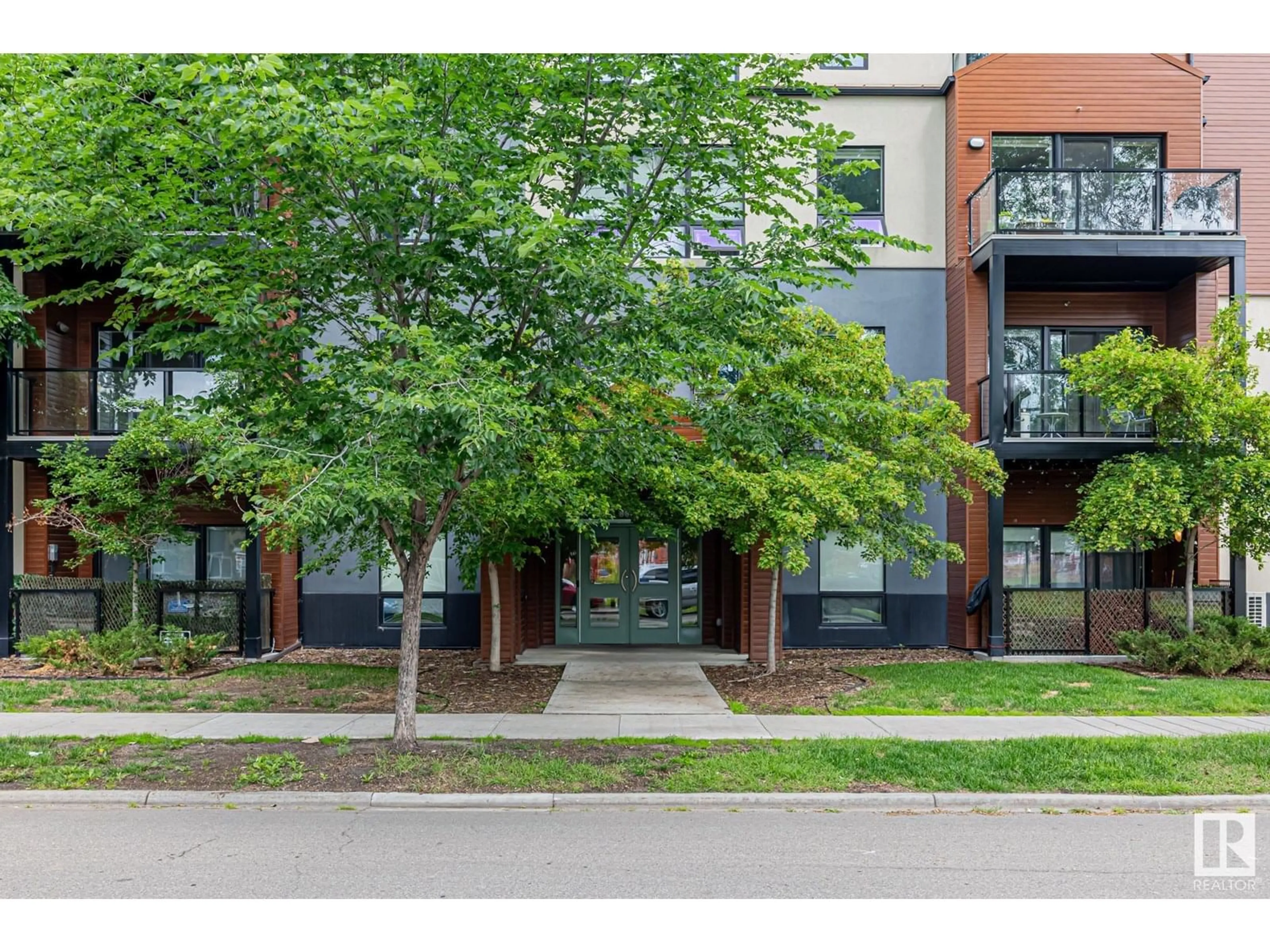 Unknown for #203 - 10006 83 ST, Edmonton Alberta T6E2C2