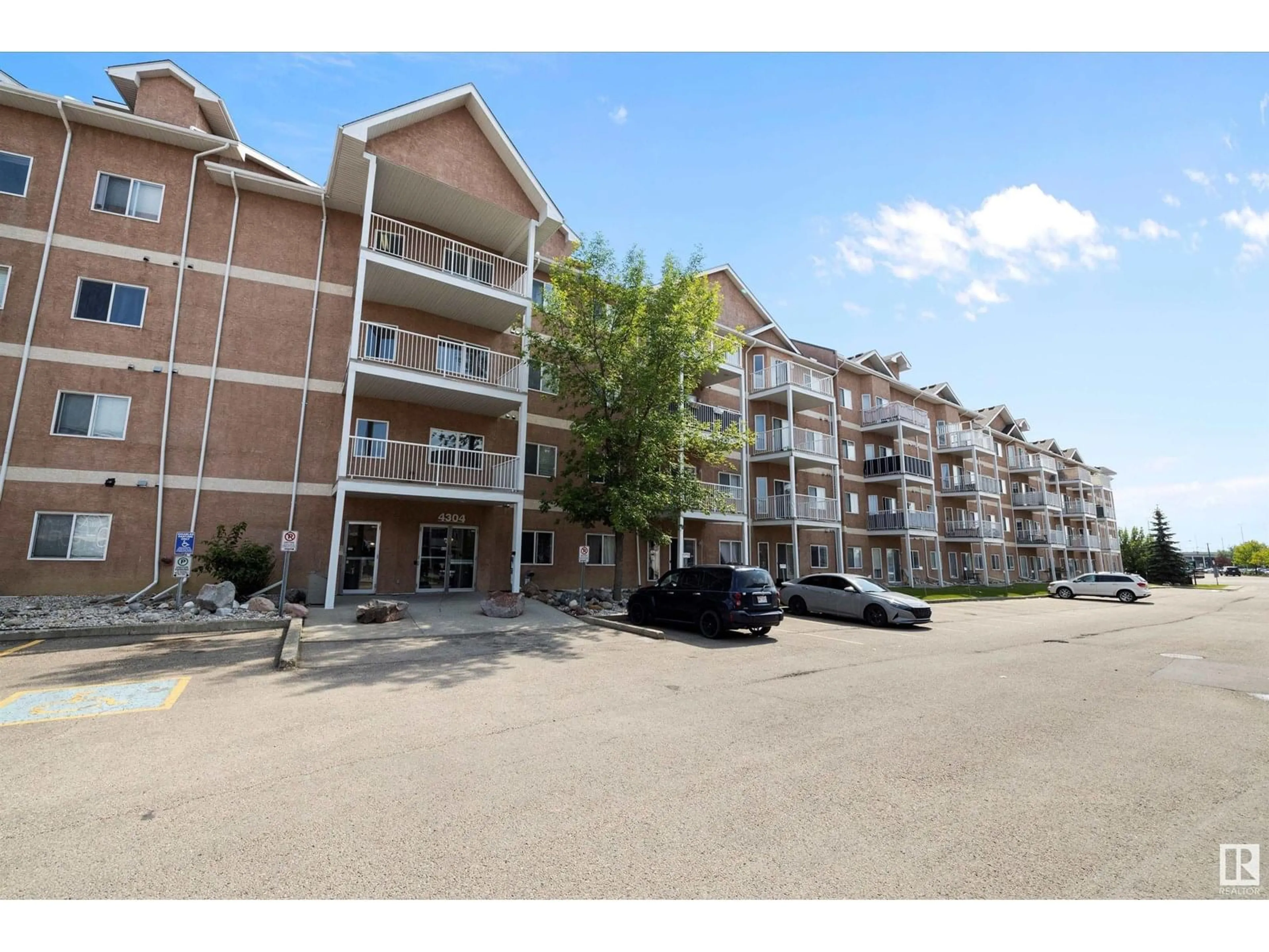 Unknown for #211 - 4304 139 AV, Edmonton Alberta T5Y0H6