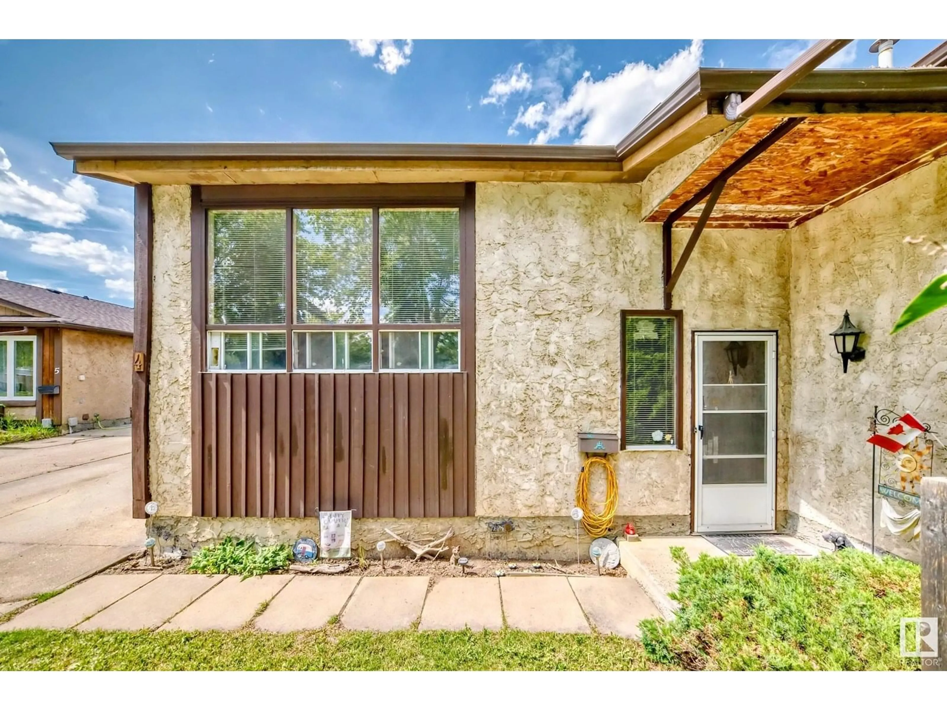 Unknown for 4 FRANKLIN PL, St. Albert Alberta T8N3P5