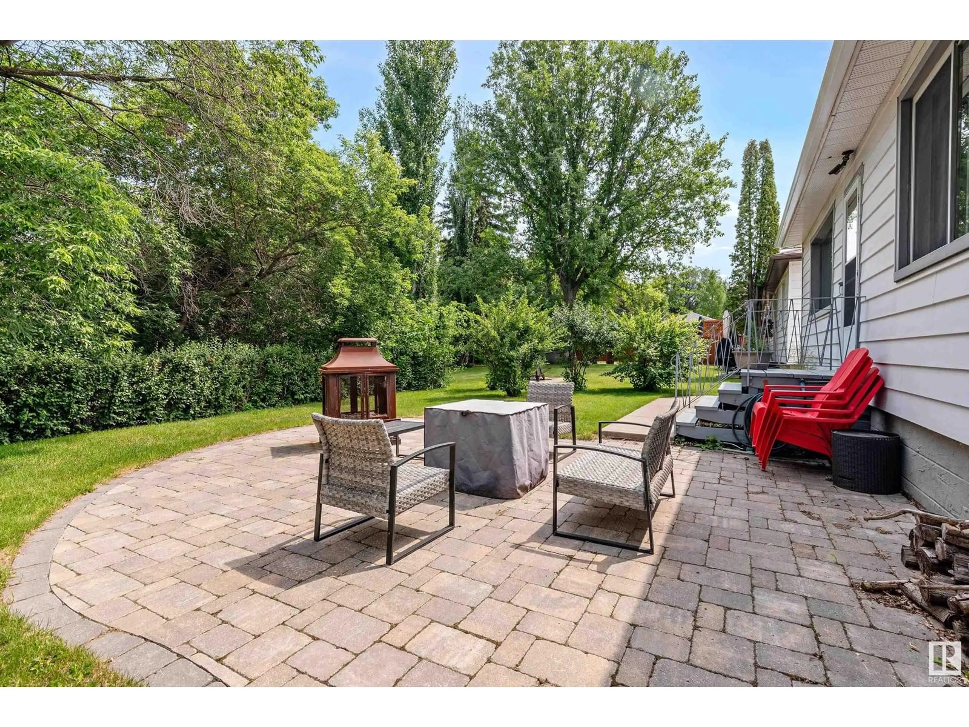 Patio, street for 10114 109A ST, Fort Saskatchewan Alberta T8L2K6