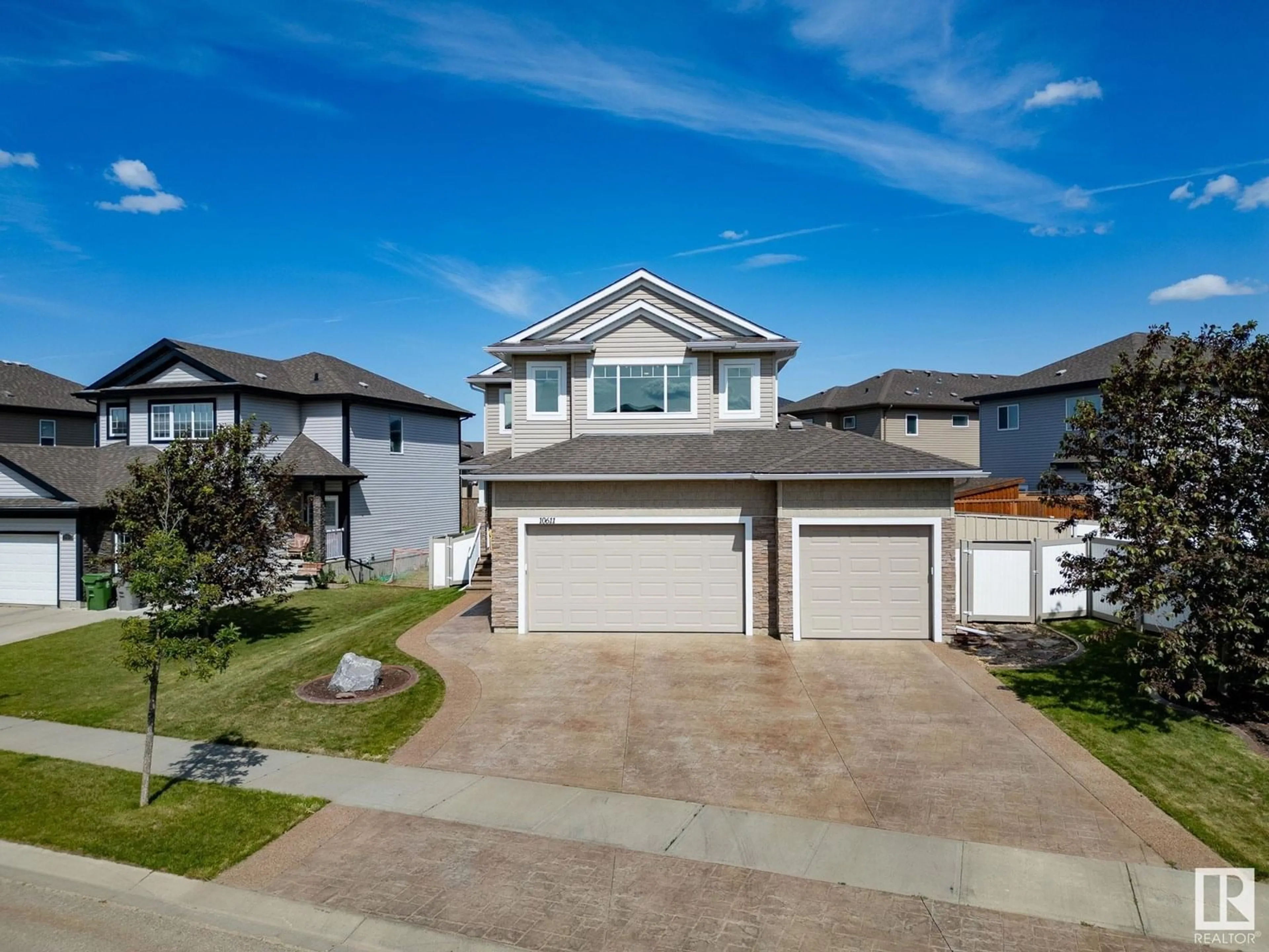 Unknown for 10611 97 ST, Morinville Alberta T8R0B8