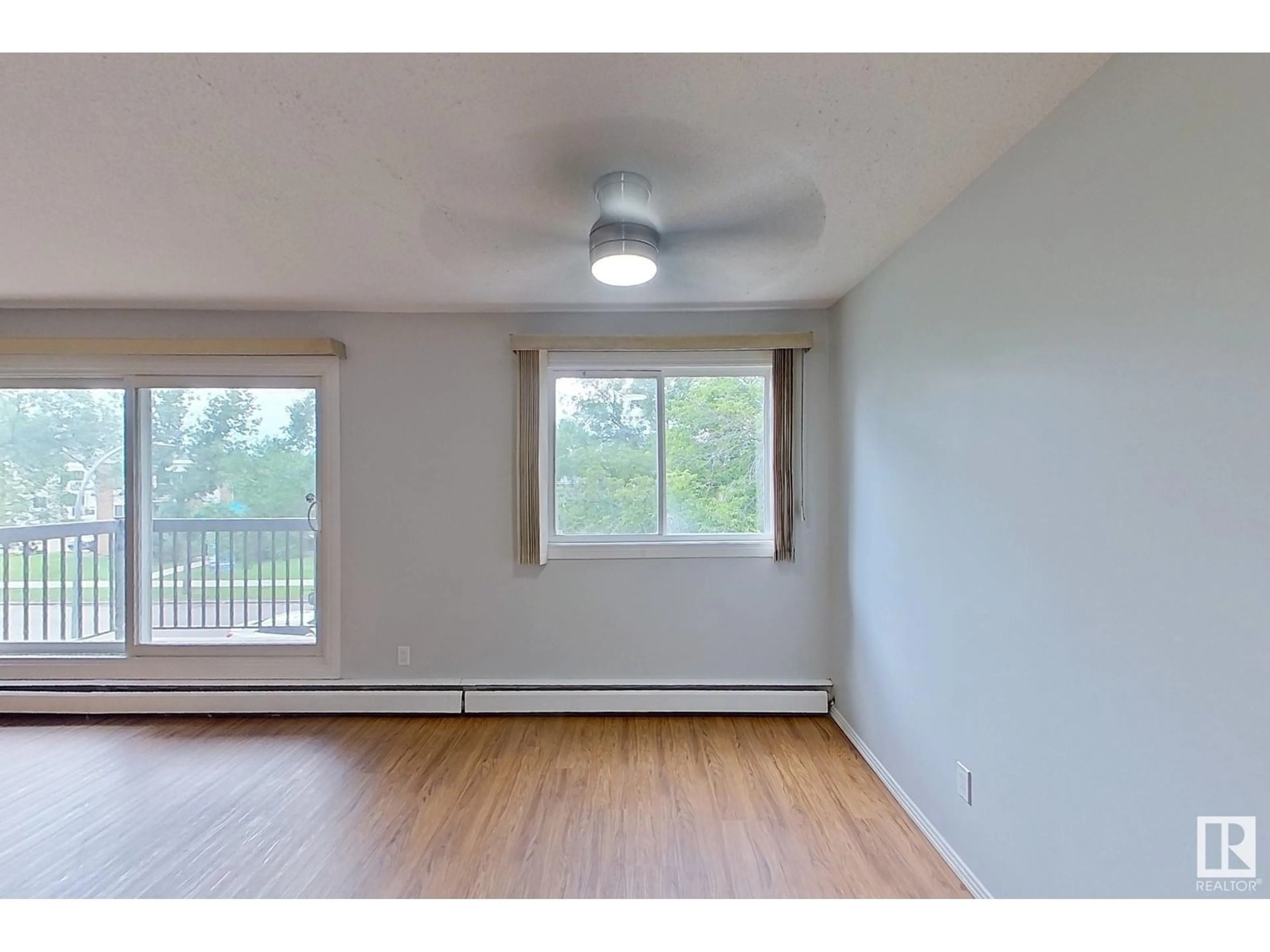 A pic of a room for #306 - 10725 111 ST NW, Edmonton Alberta T5H3G2