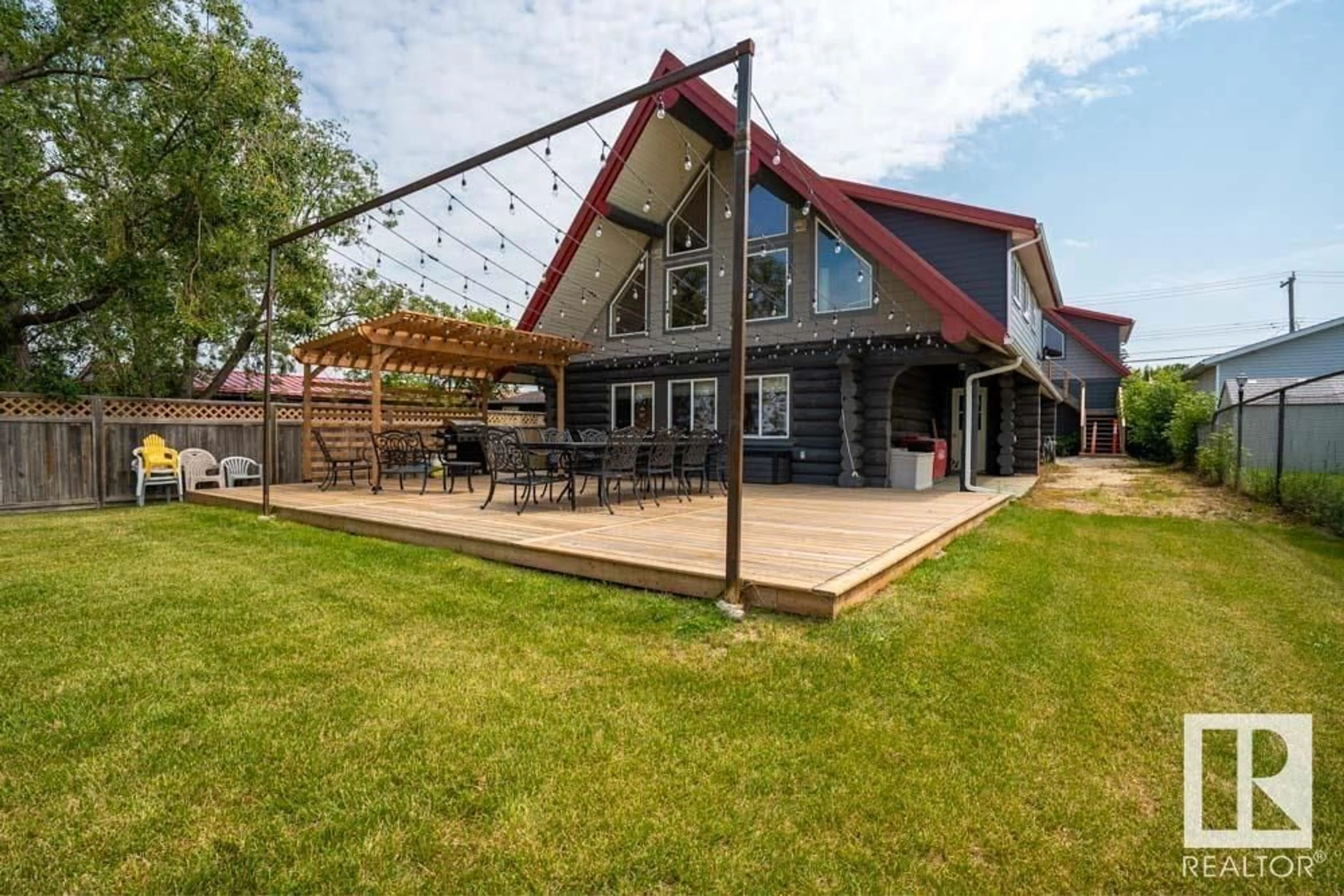 Patio, mountain view for 5032 50 AV, Rural Lac Ste. Anne County Alberta T0E0A0