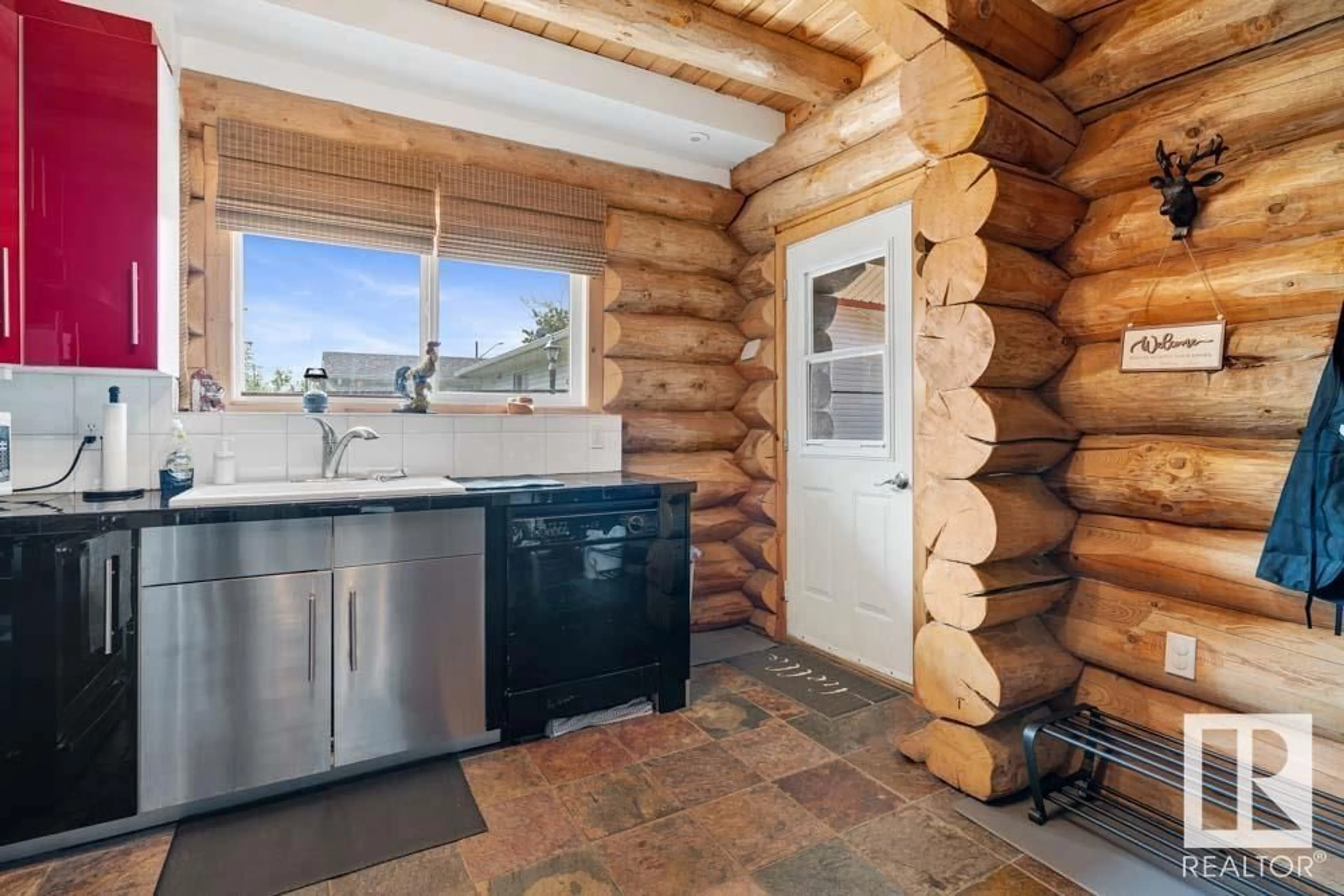 Rustic kitchen, unknown for 5032 50 AV, Rural Lac Ste. Anne County Alberta T0E0A0