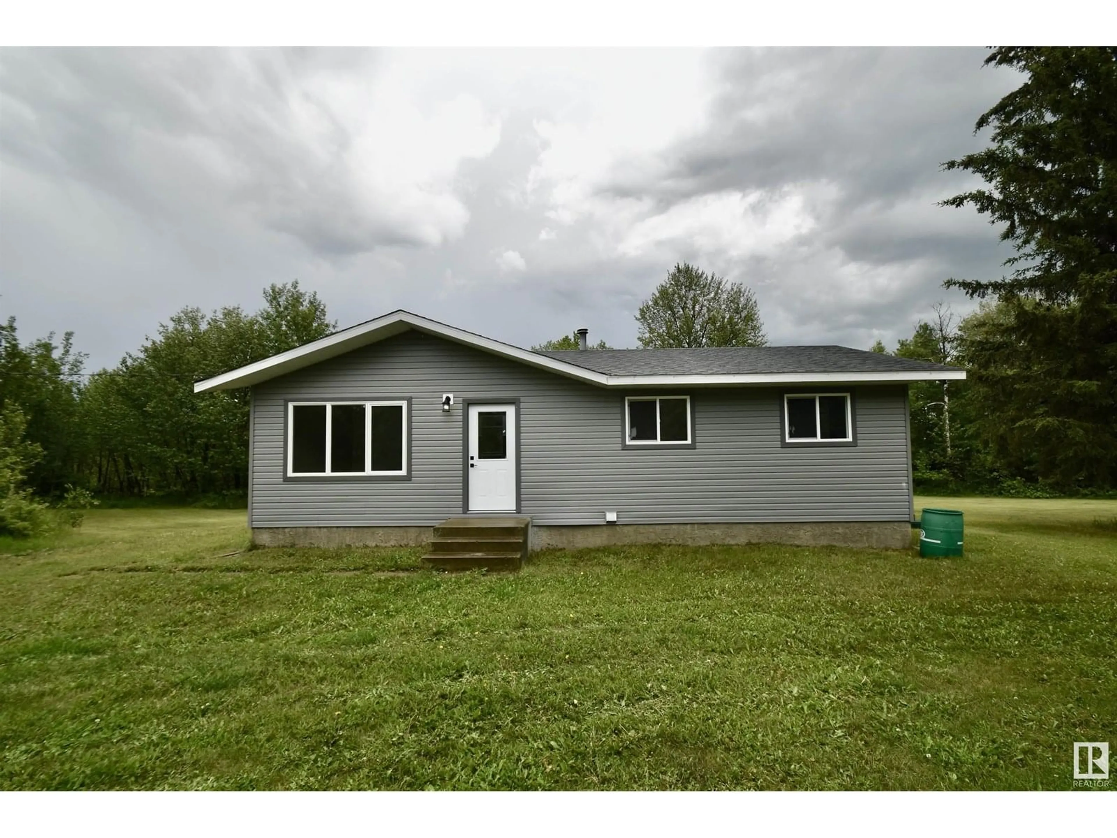 Unknown for 3 13239 TWP RD 615, Rural Smoky Lake County Alberta T0A3C0
