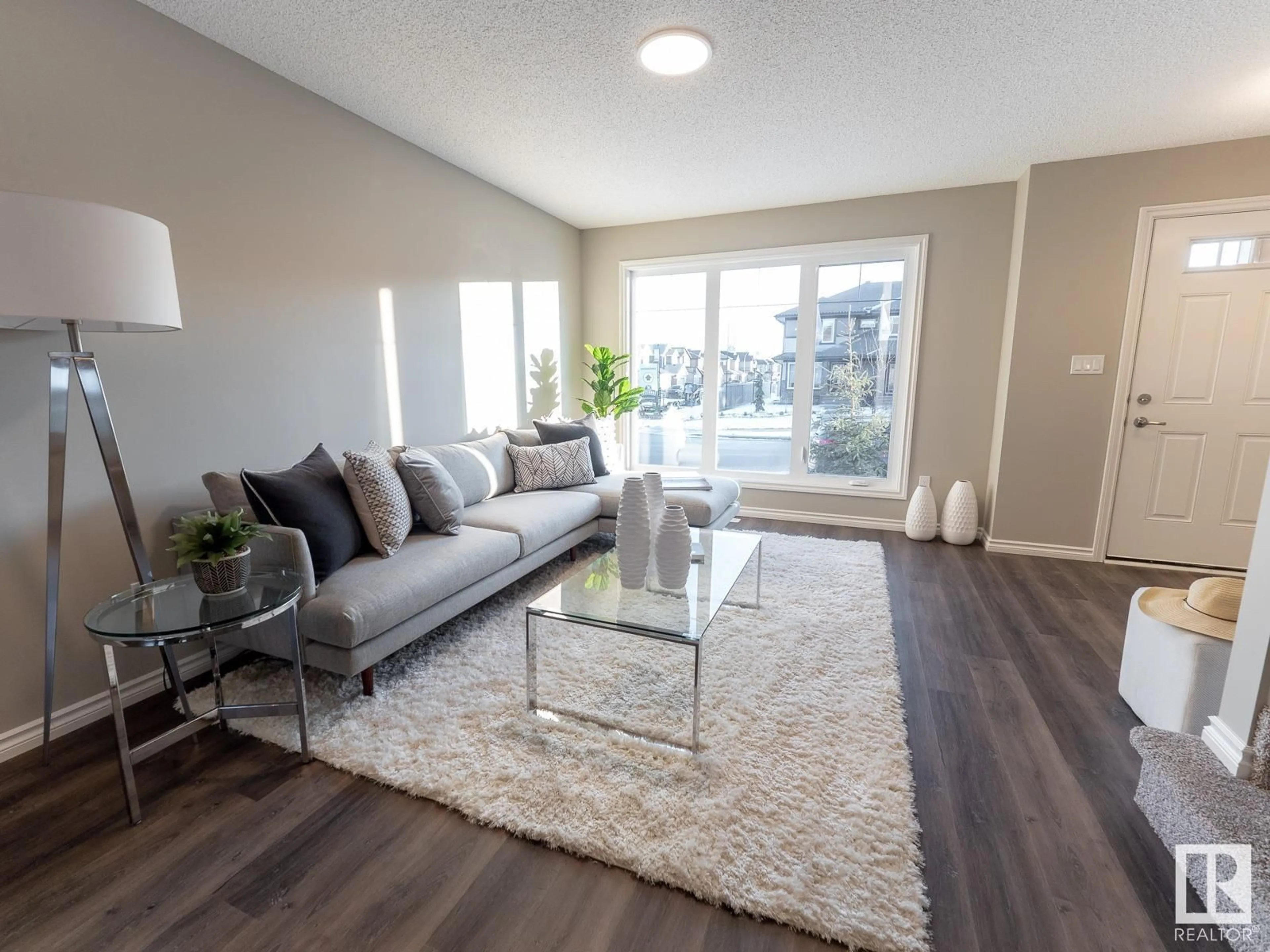 Living room with furniture, unknown for 50 BROUGHAM DR, Ardrossan Alberta T8E0B8