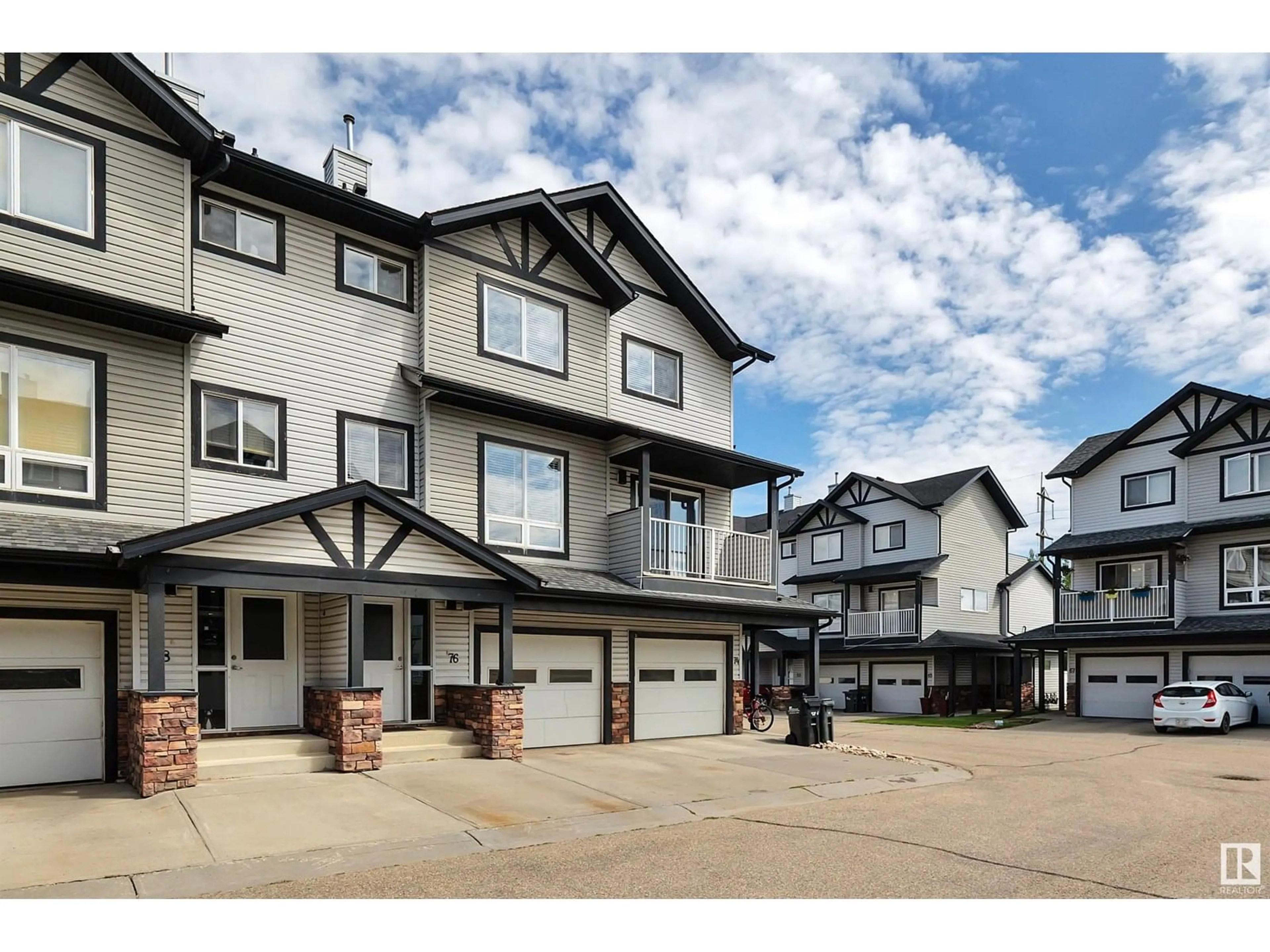 Unknown for 11 - 76 CLOVER BAR LN, Sherwood Park Alberta T8H0C4