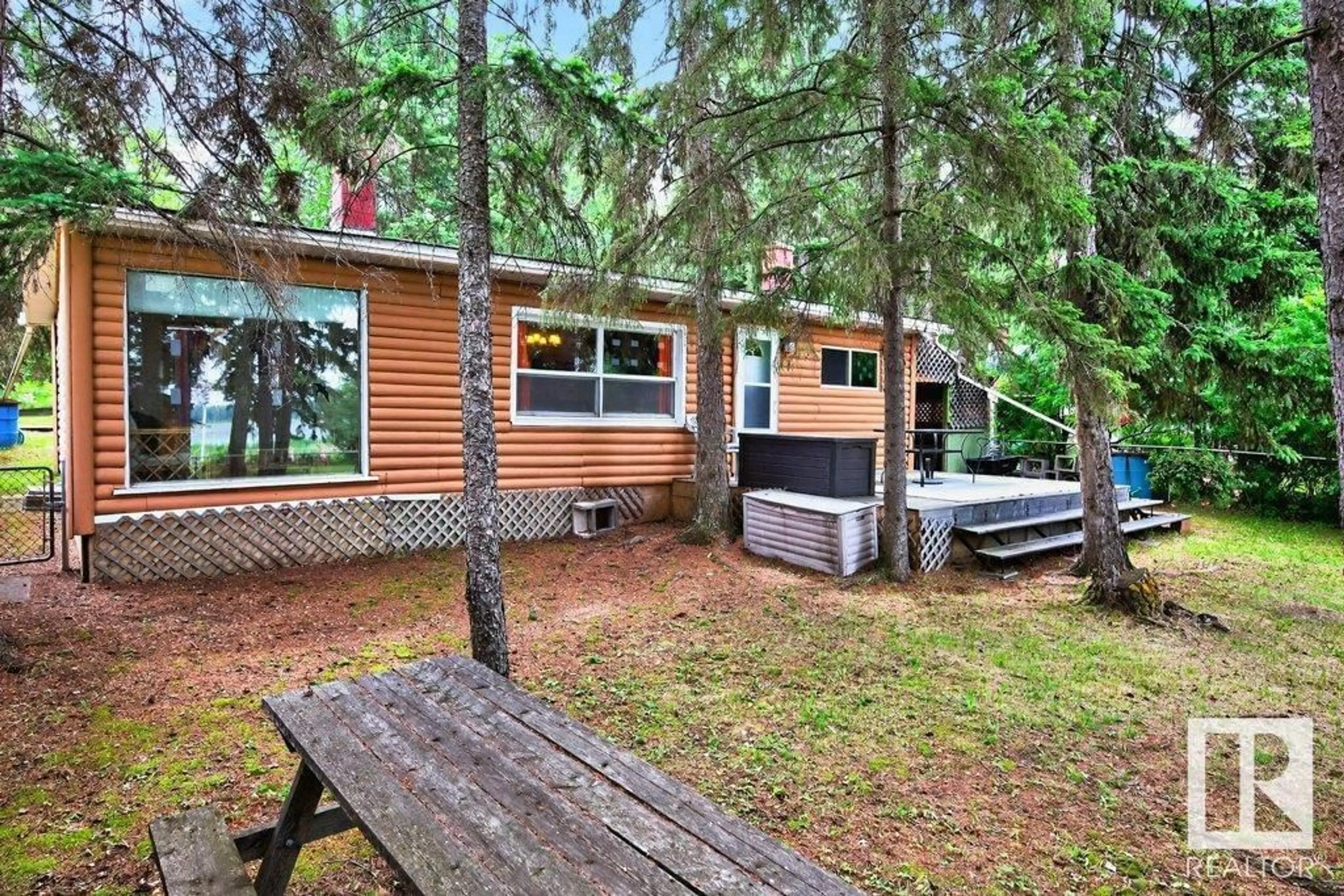 Patio, forest/trees view for 287 LAKESHORE DR, Rural Lac Ste. Anne County Alberta T0E1V0