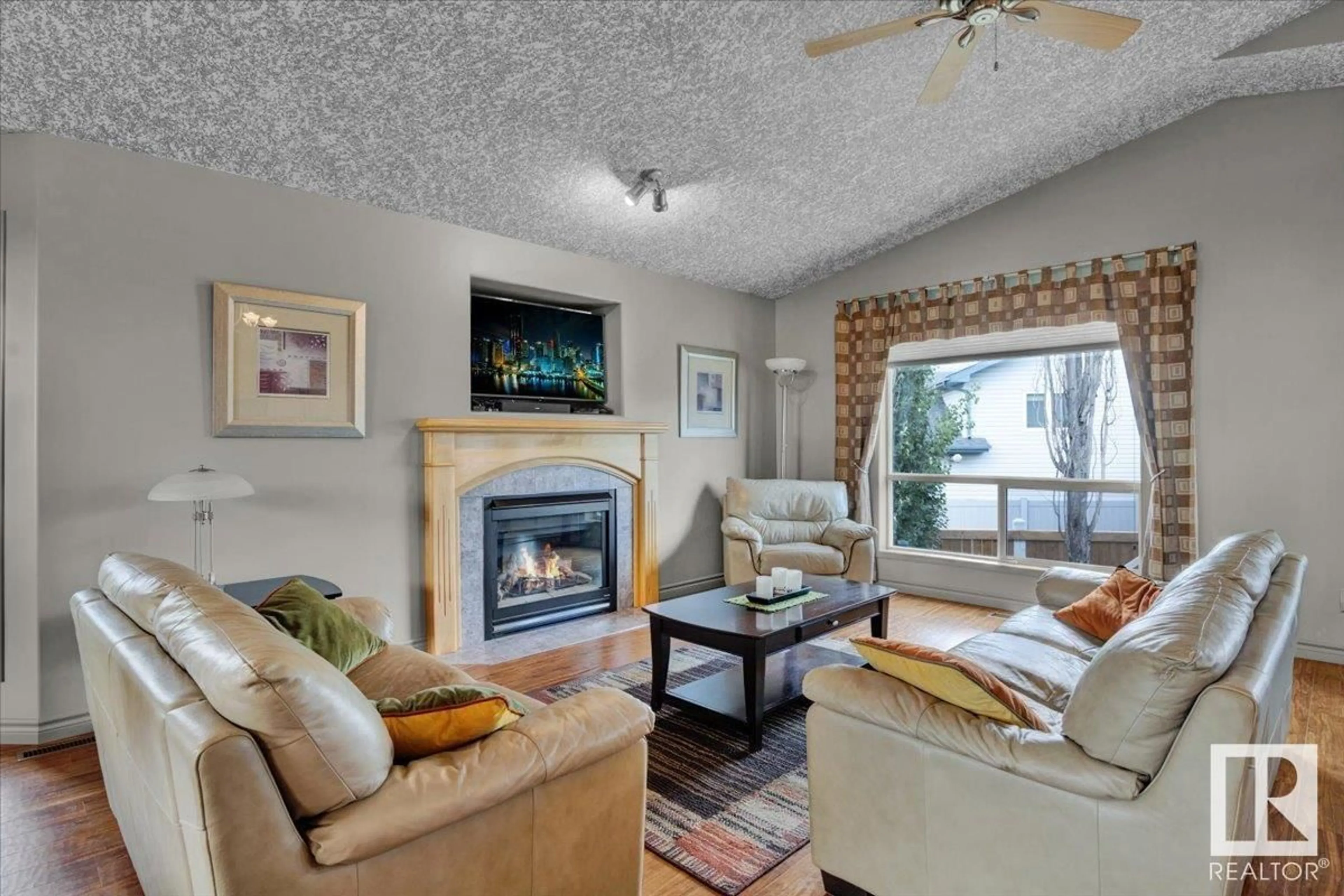 Living room with furniture, unknown for 3655 28 ST, Edmonton Alberta T6T1N4