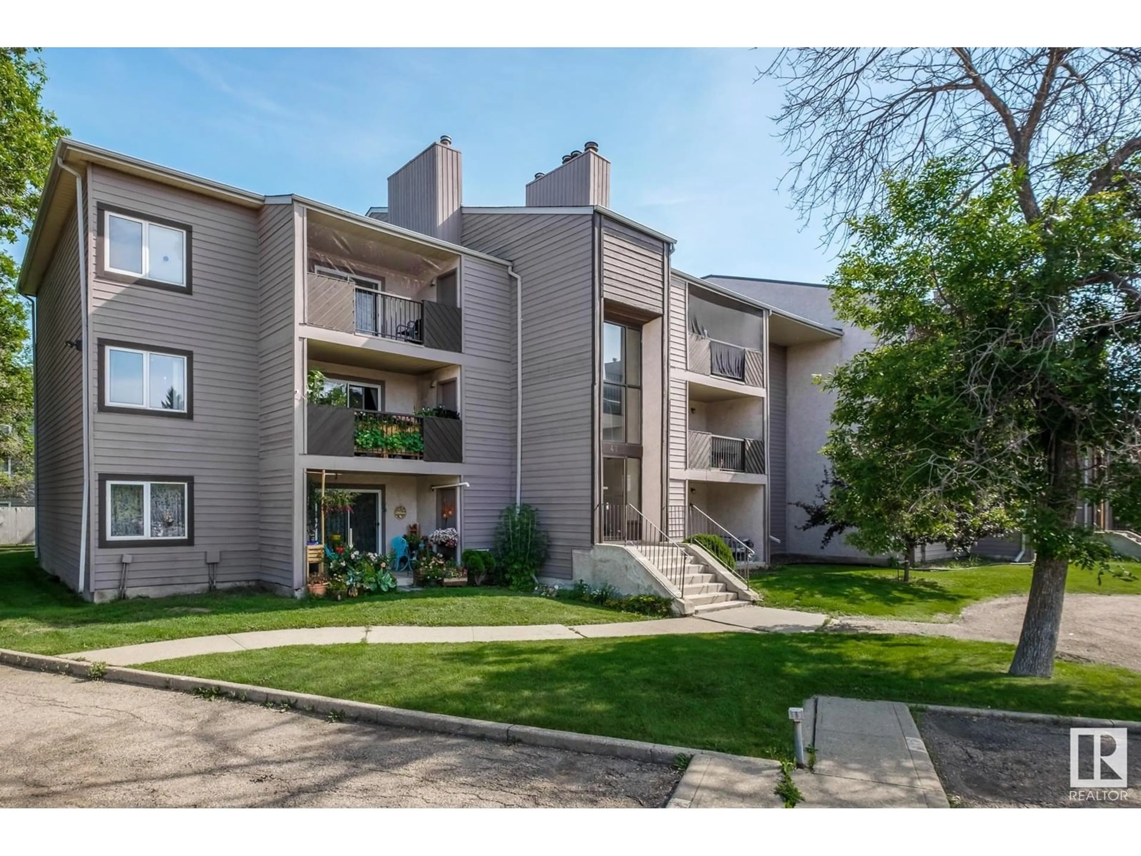 Unknown for 47 - 102 AKINS DR, St. Albert Alberta T8N3M6