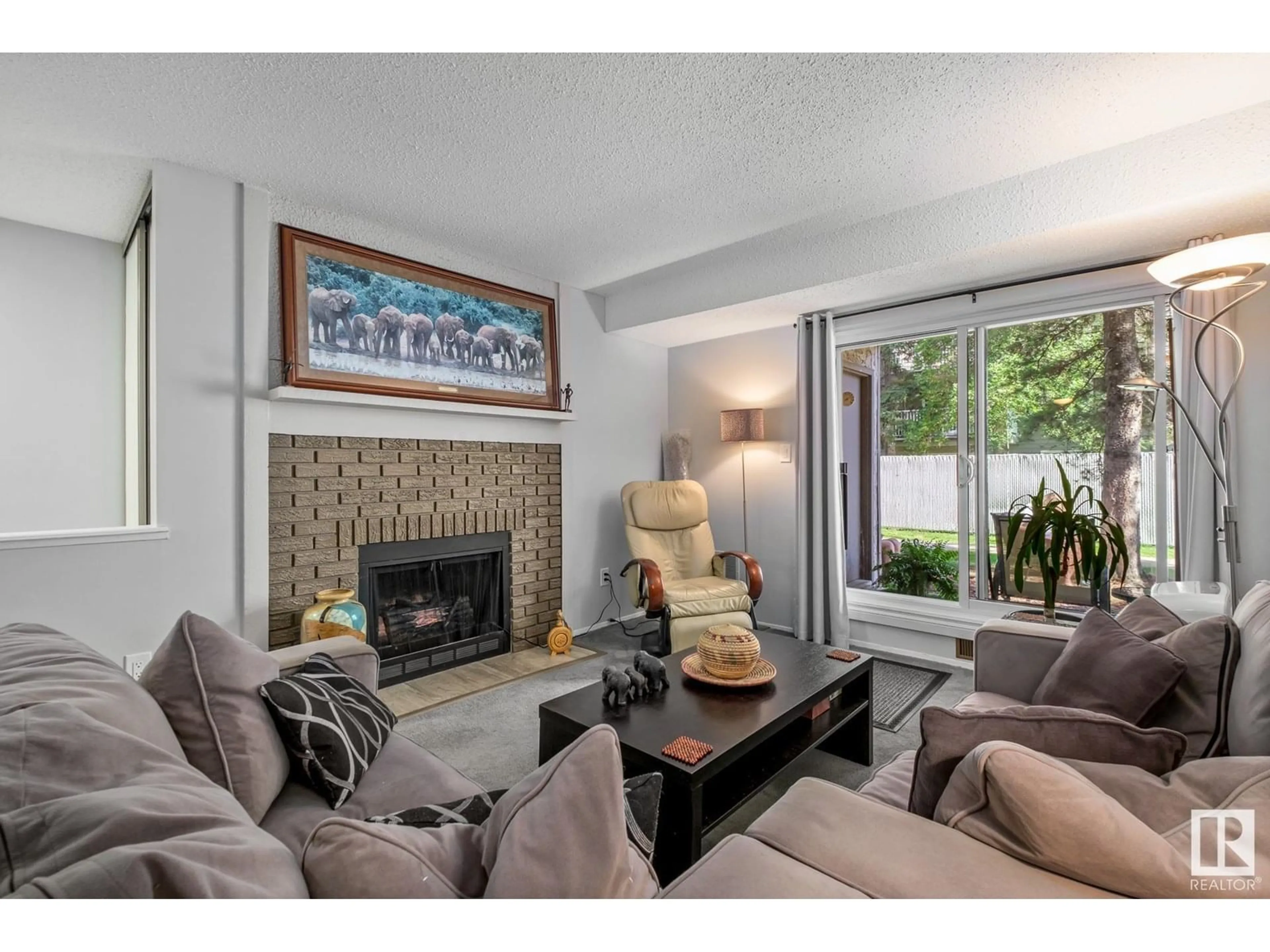 Living room with furniture, unknown for 47 - 102 AKINS DR, St. Albert Alberta T8N3M6