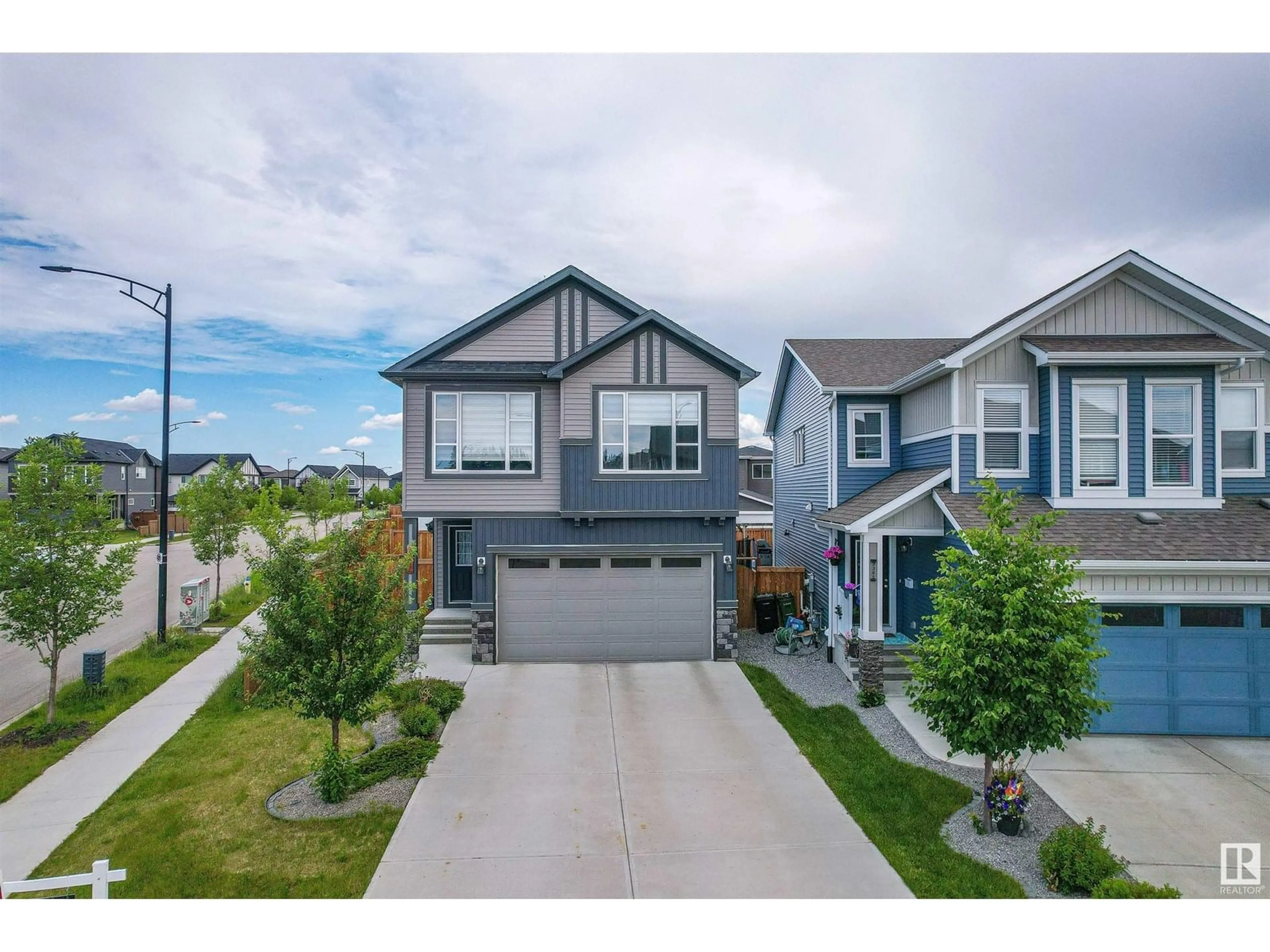 Unknown for SW - 3303 CHECKNITA CM, Edmonton Alberta T6W4E8