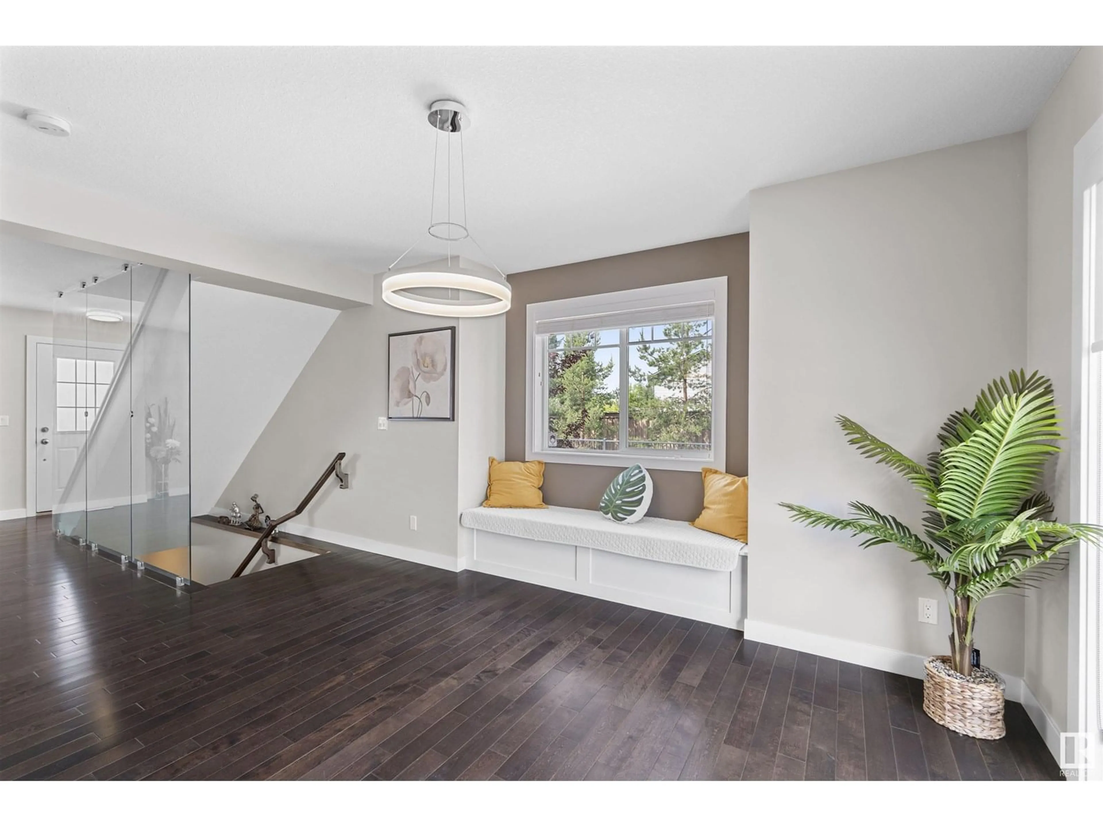 A pic of a room for 7289 - 27 SOUTH TERWILLEGAR DR, Edmonton Alberta T6R0N5