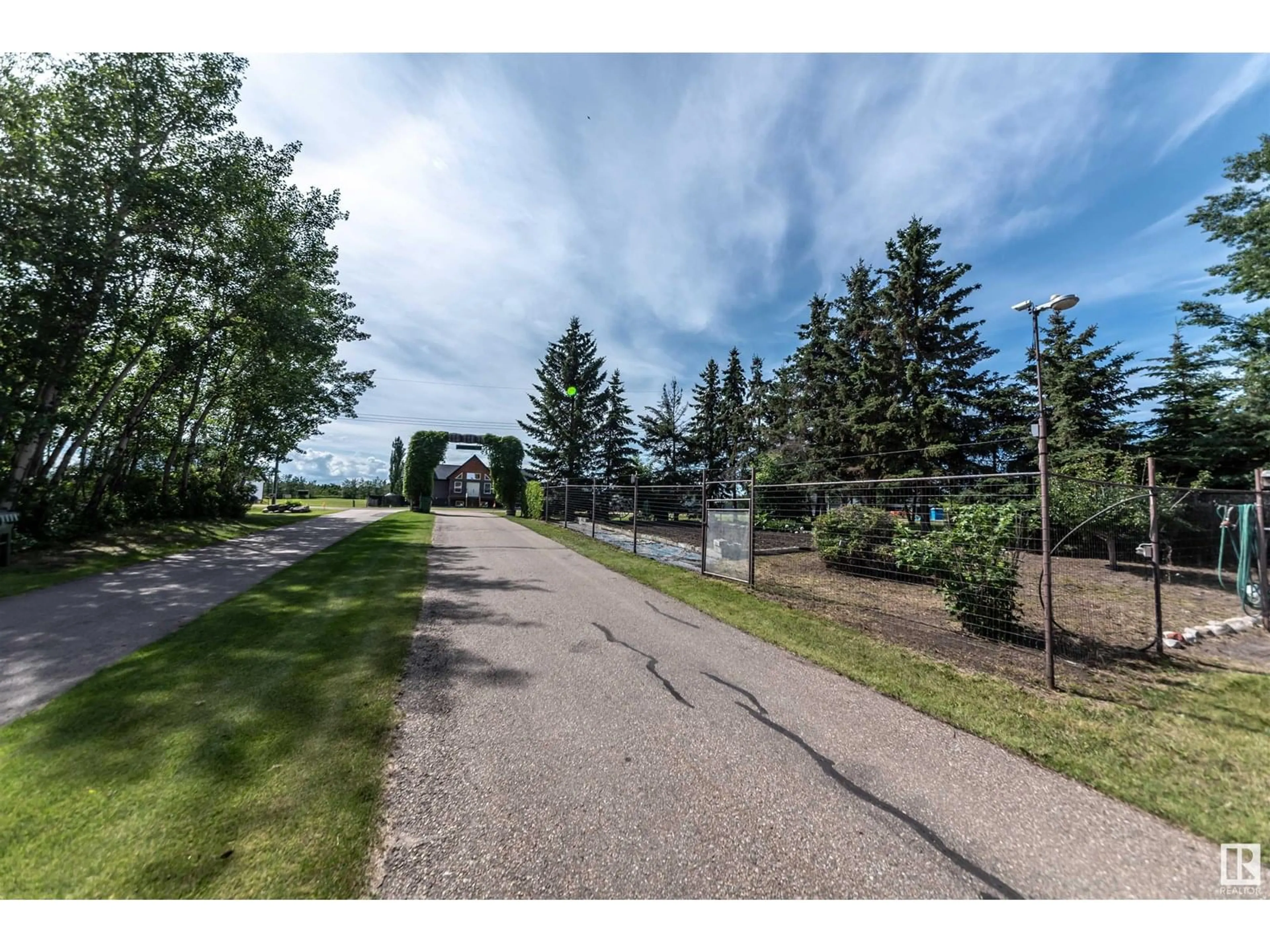 A pic from outside/outdoor area/front of a property/back of a property/a pic from drone, street for 5134 EVERETT RD, Rural Lac Ste. Anne County Alberta T0E1V0