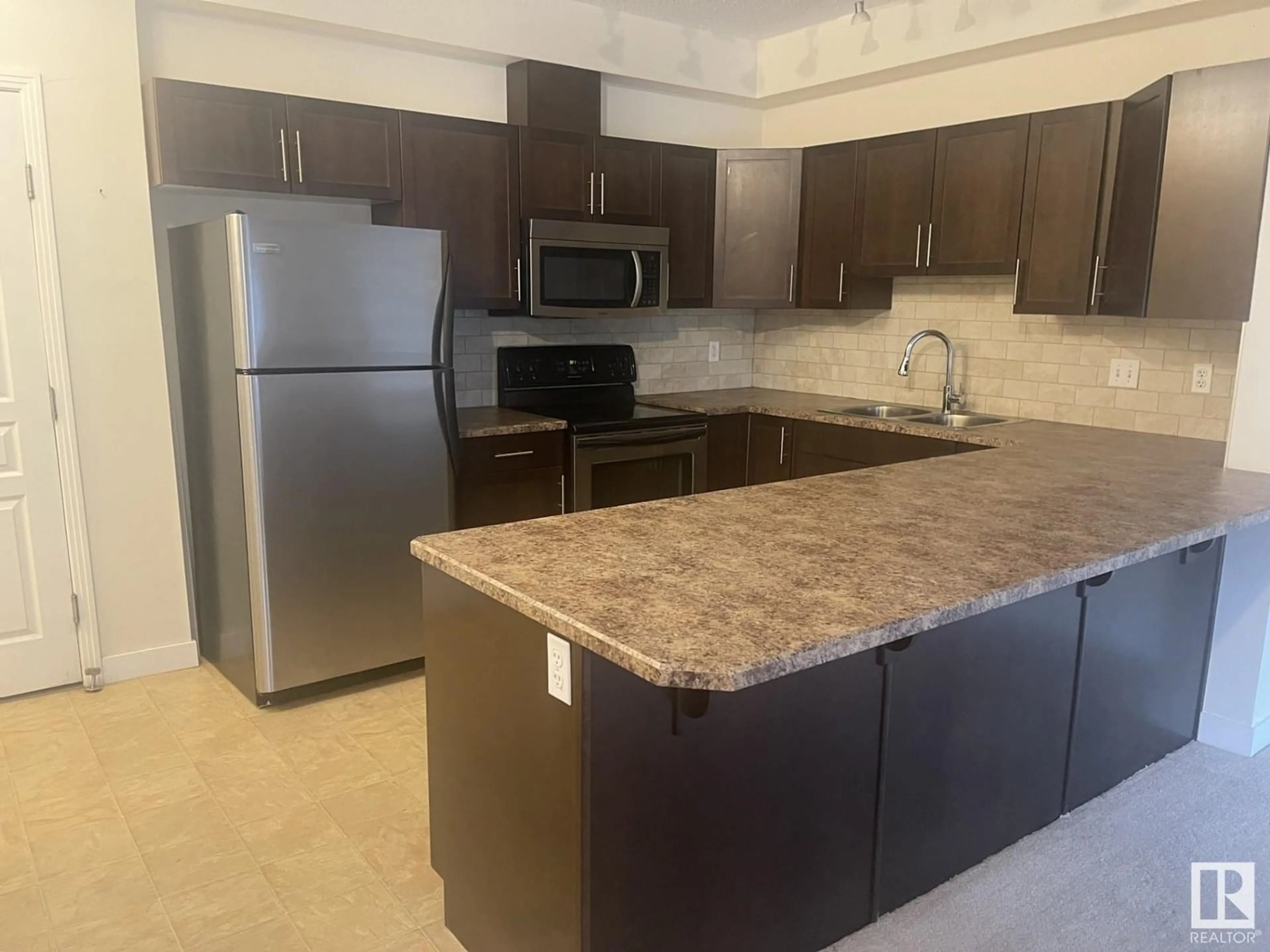 Standard kitchen, unknown for #105 - 2035 GRANTHAM COURT, Edmonton Alberta T5T3X4