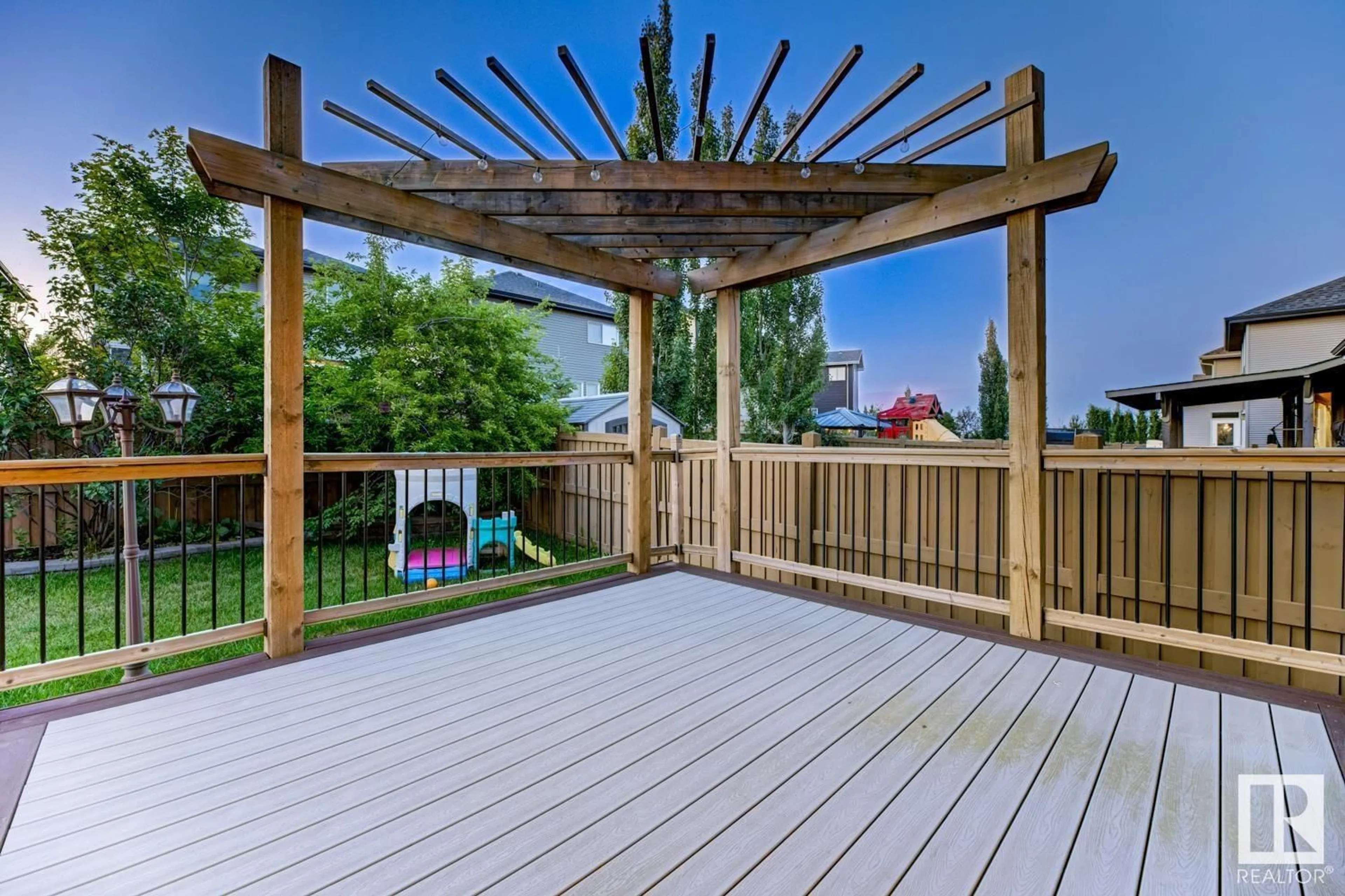 Patio, water/lake/river/ocean view for 5634 175A AV, Edmonton Alberta T5Y0T7