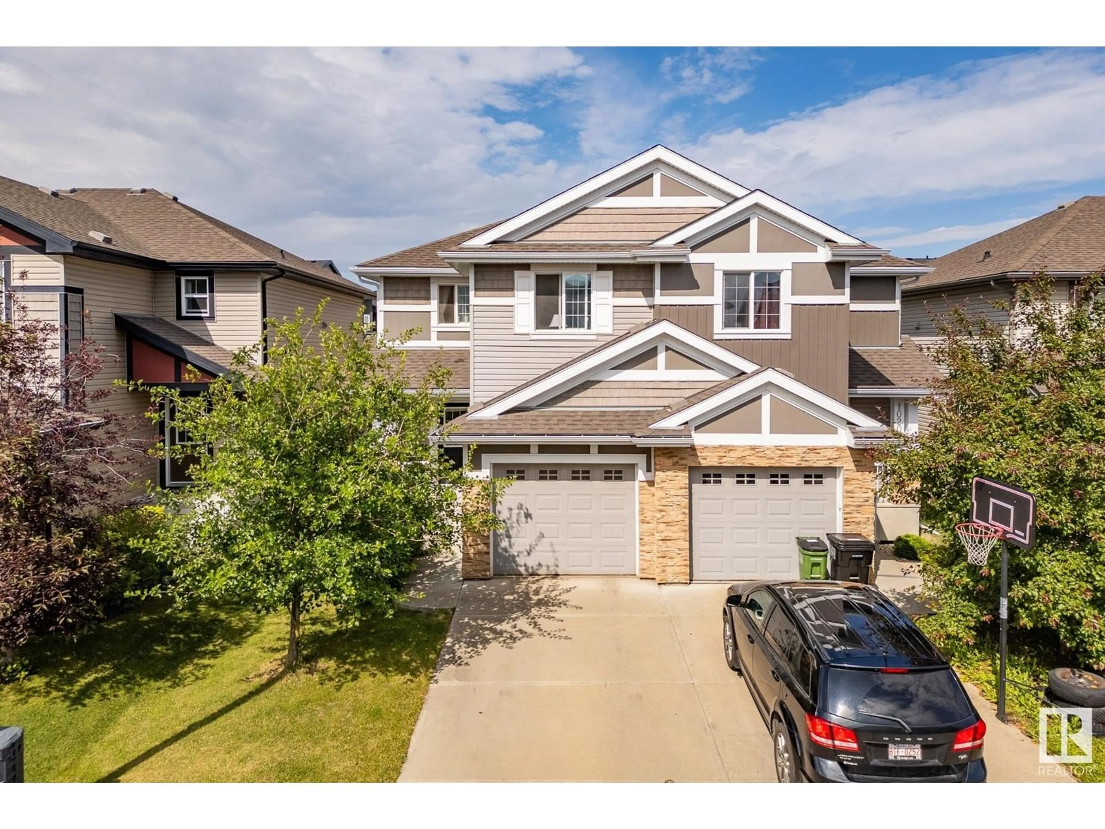 A pic from outside/outdoor area/front of a property/back of a property/a pic from drone, street for SW - 1022 162 ST, Edmonton Alberta T6W2L1