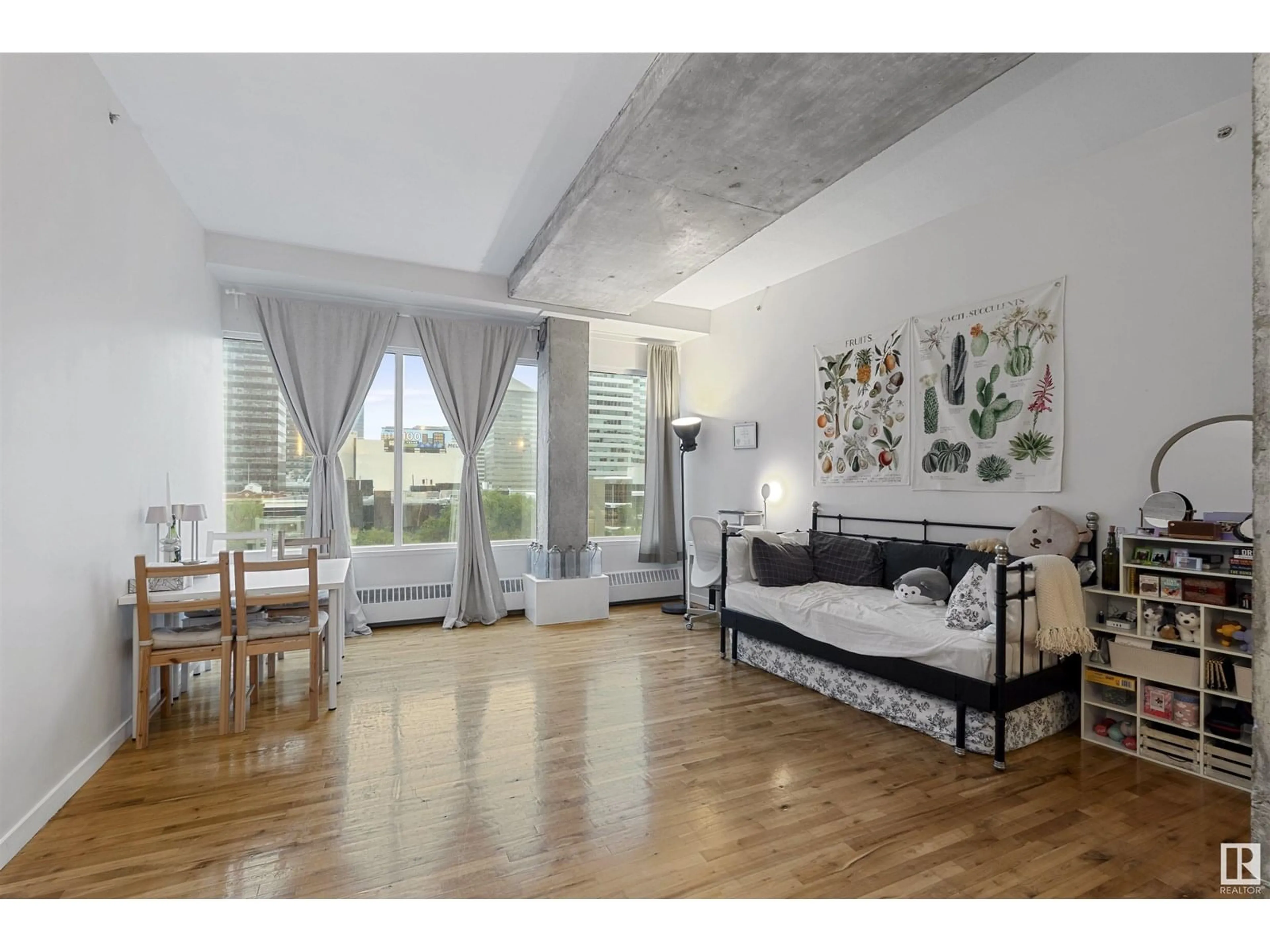 Living room with furniture, unknown for 602 - 10106 105 ST NW, Edmonton Alberta T5J5E7