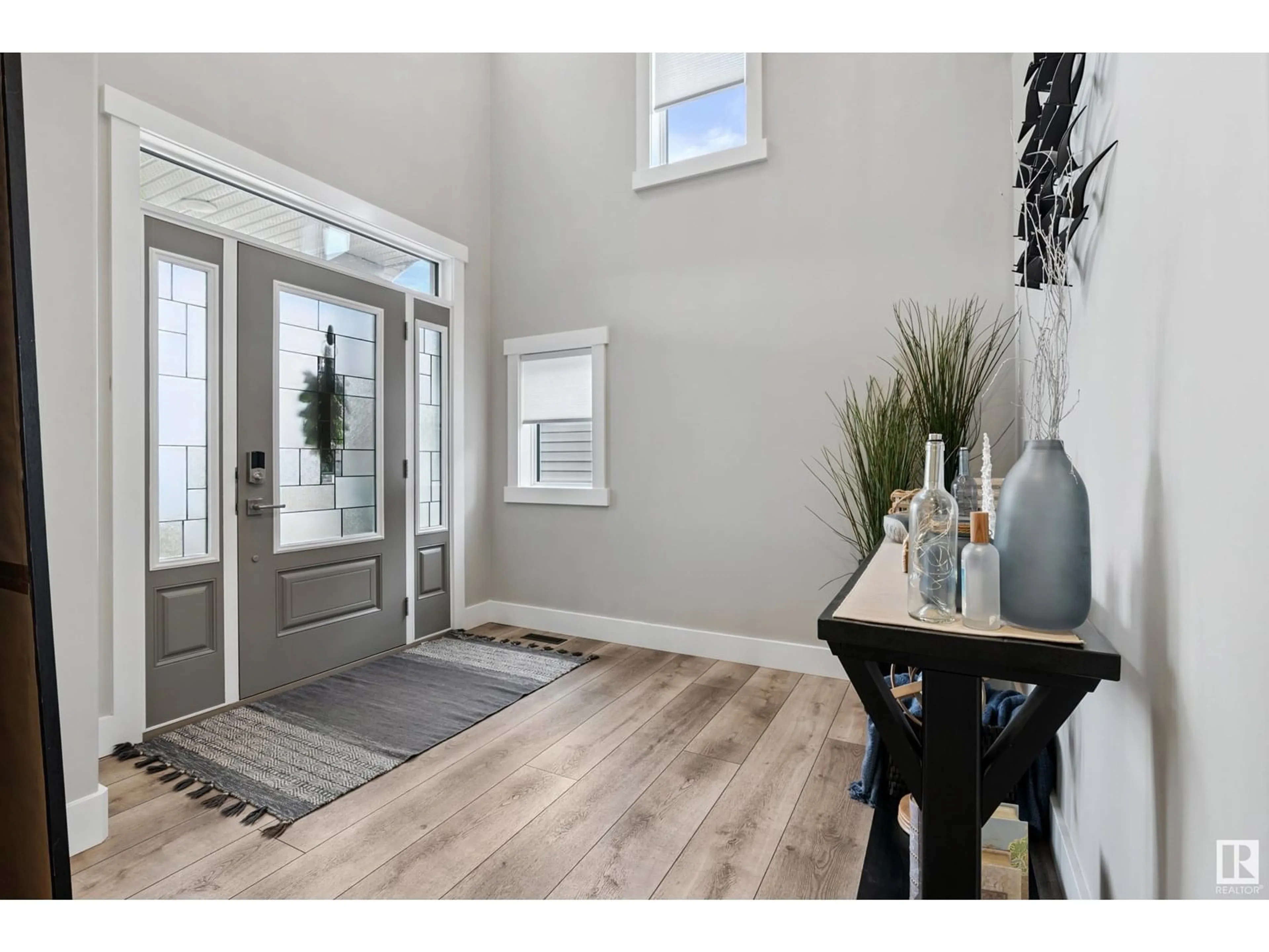 Indoor entryway for 34 ALDRIDGE CR, Sherwood Park Alberta T8H0Y2