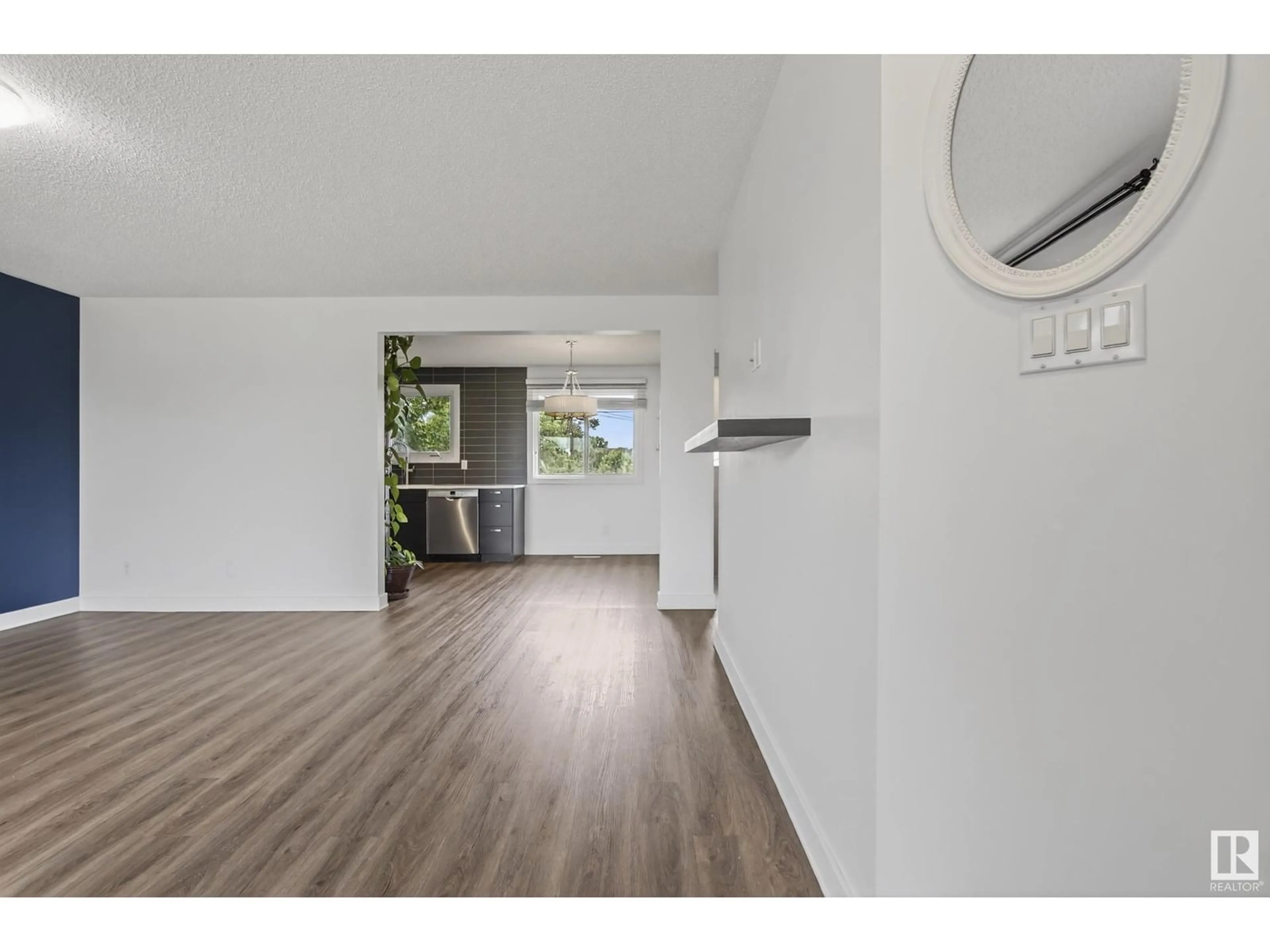 A pic of a room for 9015 135A AV, Edmonton Alberta T5E1S2