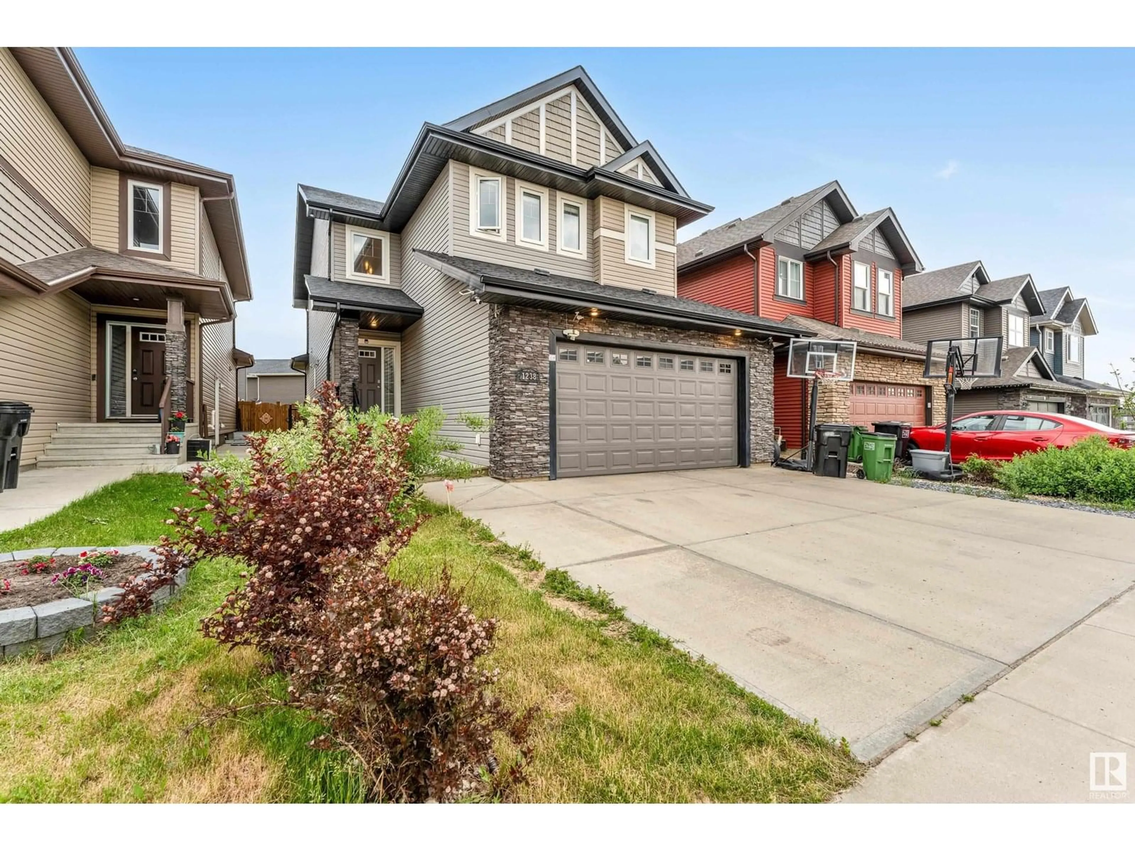 Unknown for 1238 WATT DR, Edmonton Alberta T6X2H2