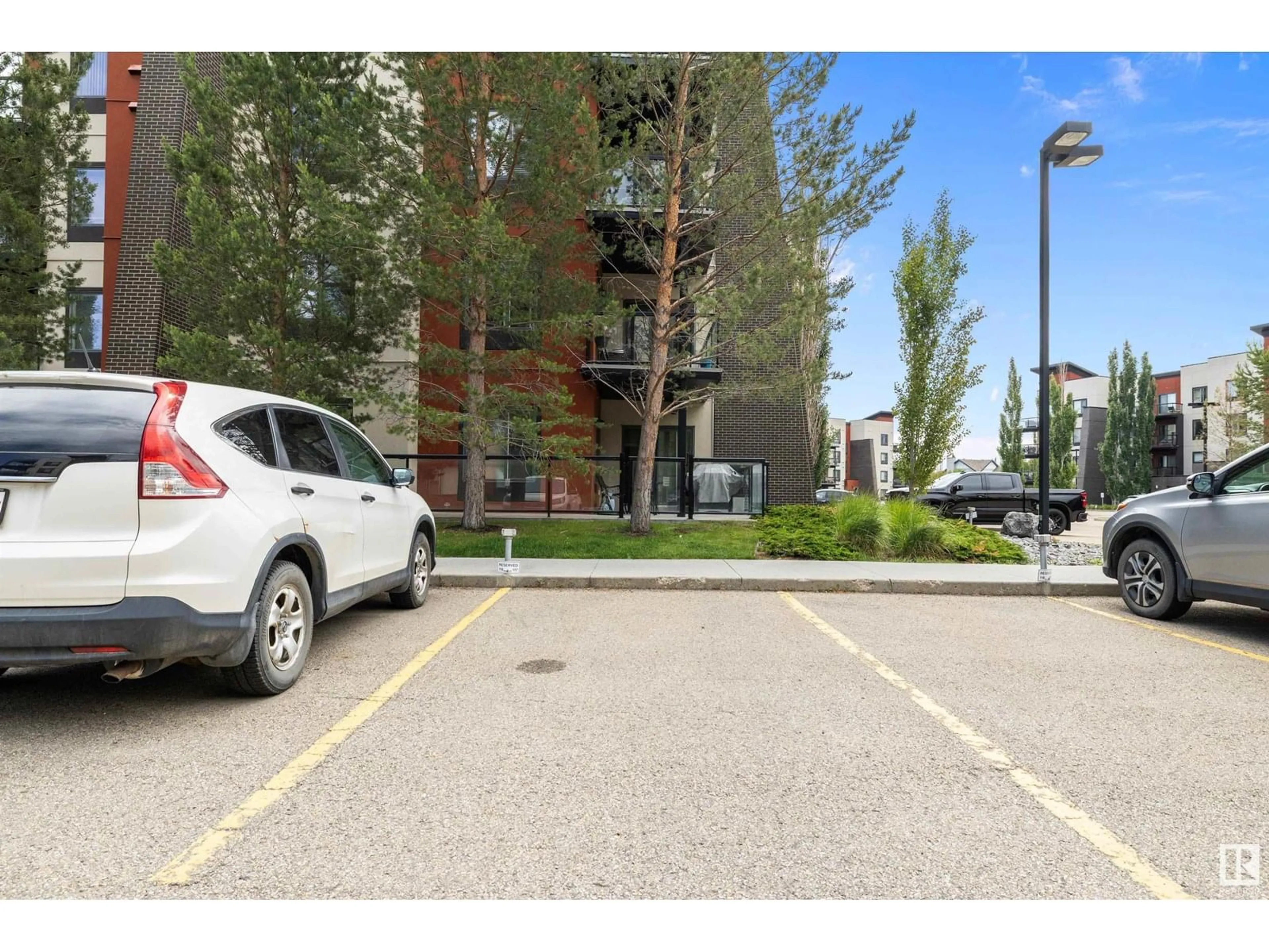 Parking for 304 - 127 AMBLESIDE LINK LI, Edmonton Alberta T6W0V2