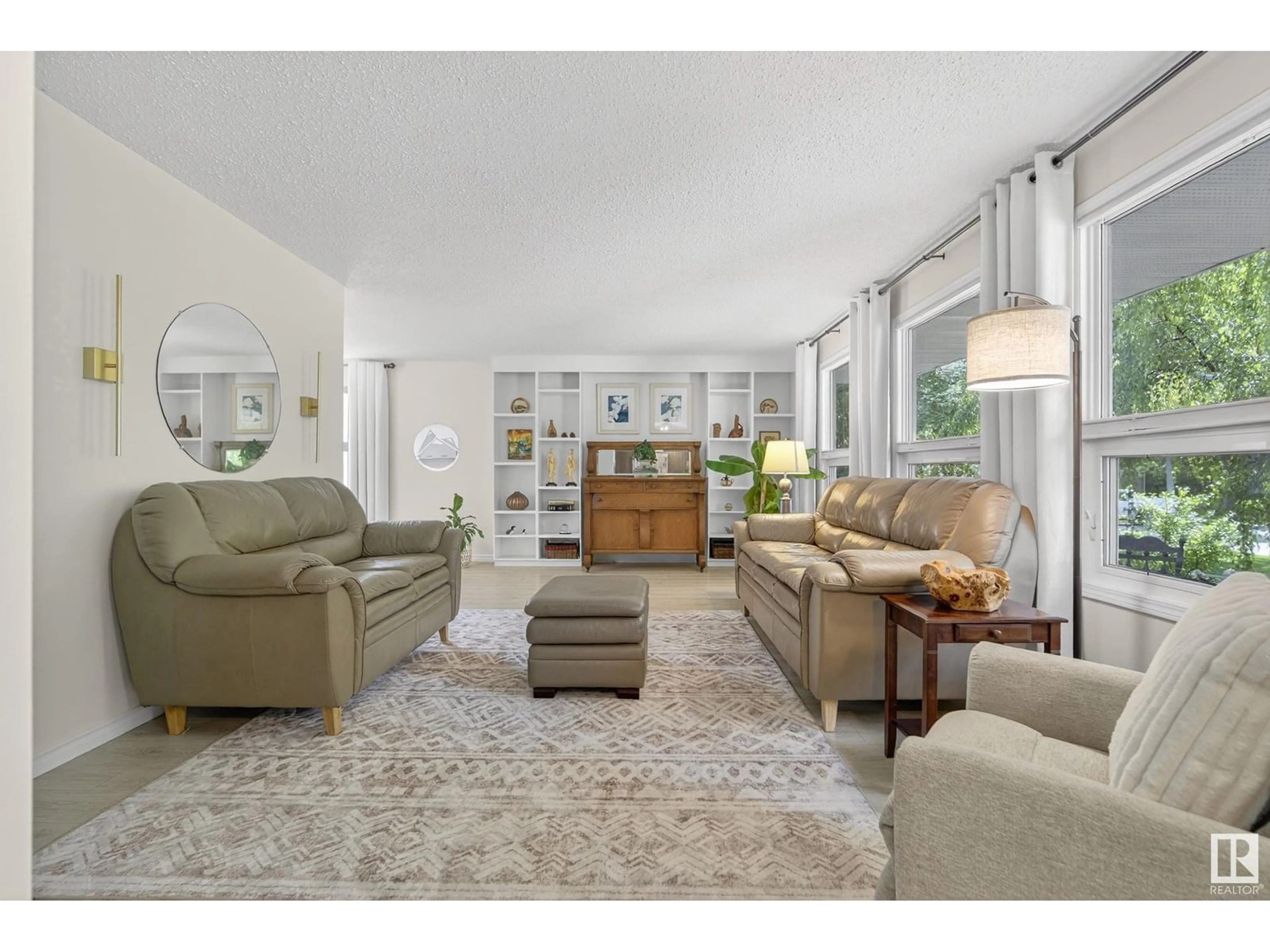 Living room with furniture, unknown for 27 AMHERST CR, St. Albert Alberta T8N2P7