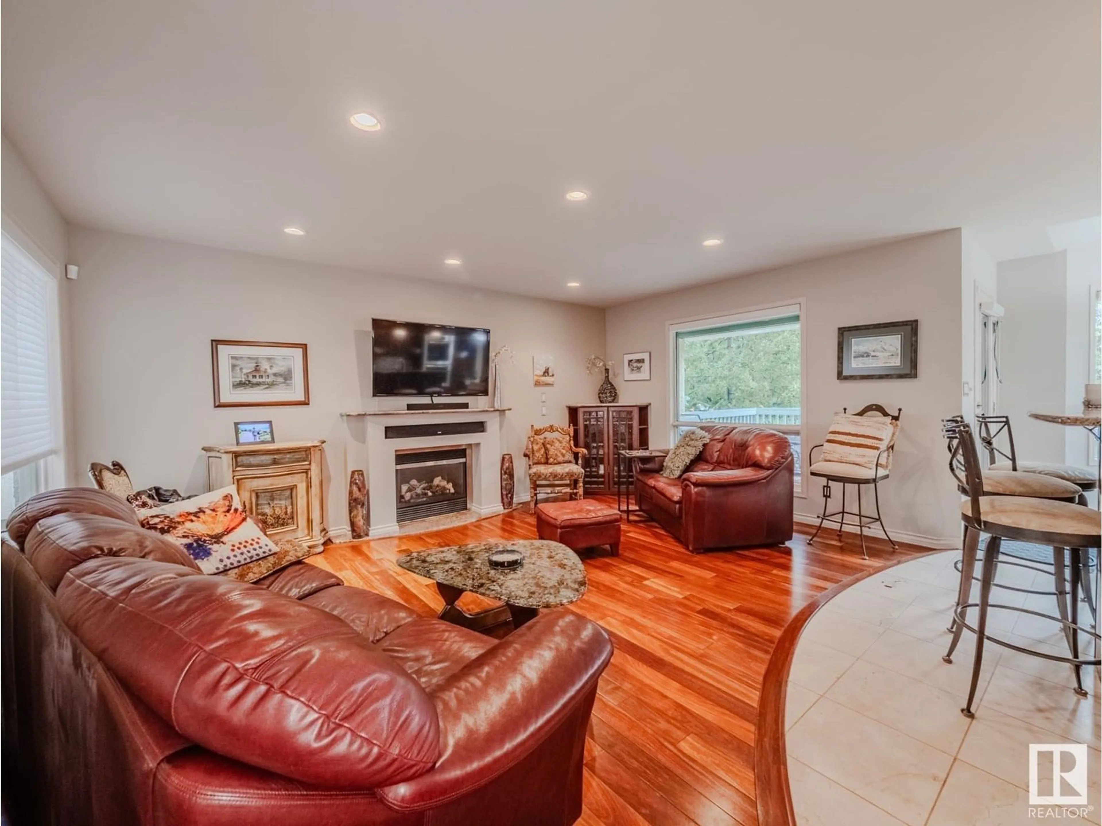 Living room with furniture, unknown for 1054 CARTER CREST RD, Edmonton Alberta T6R2K2