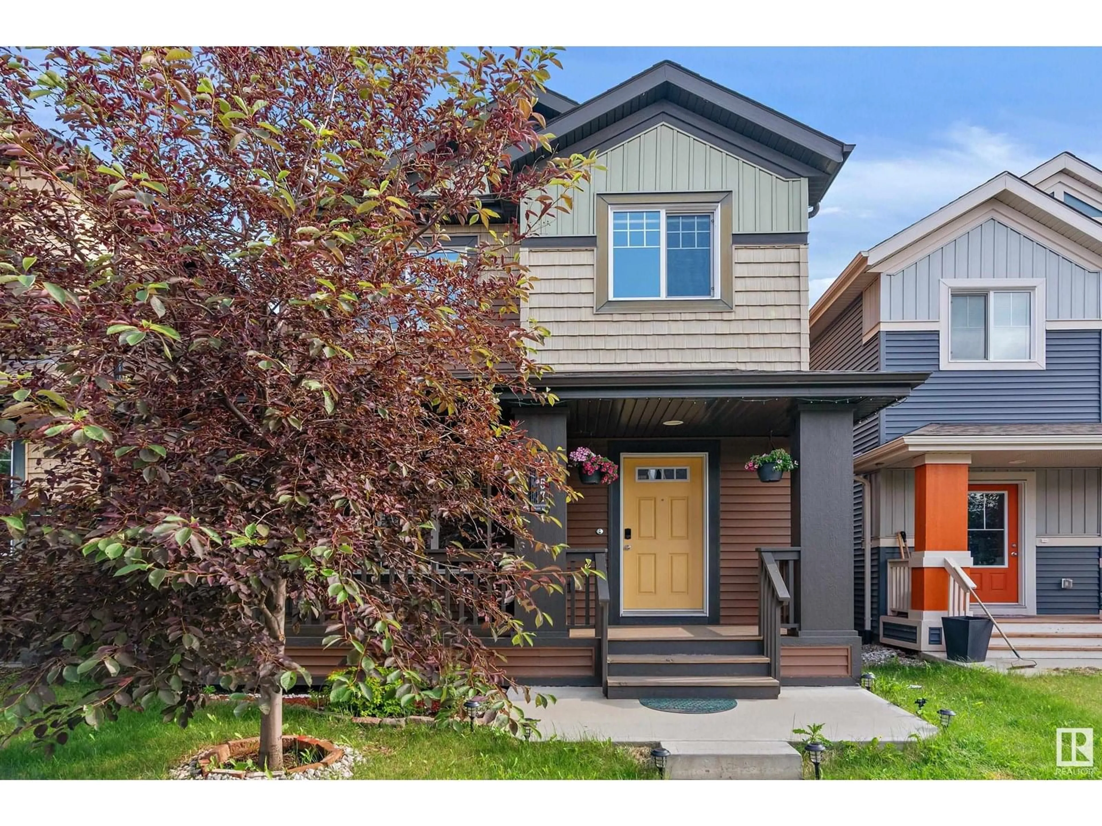 Home with vinyl exterior material, street for 2657 CHOKECHERRY LN, Edmonton Alberta T6X2J8
