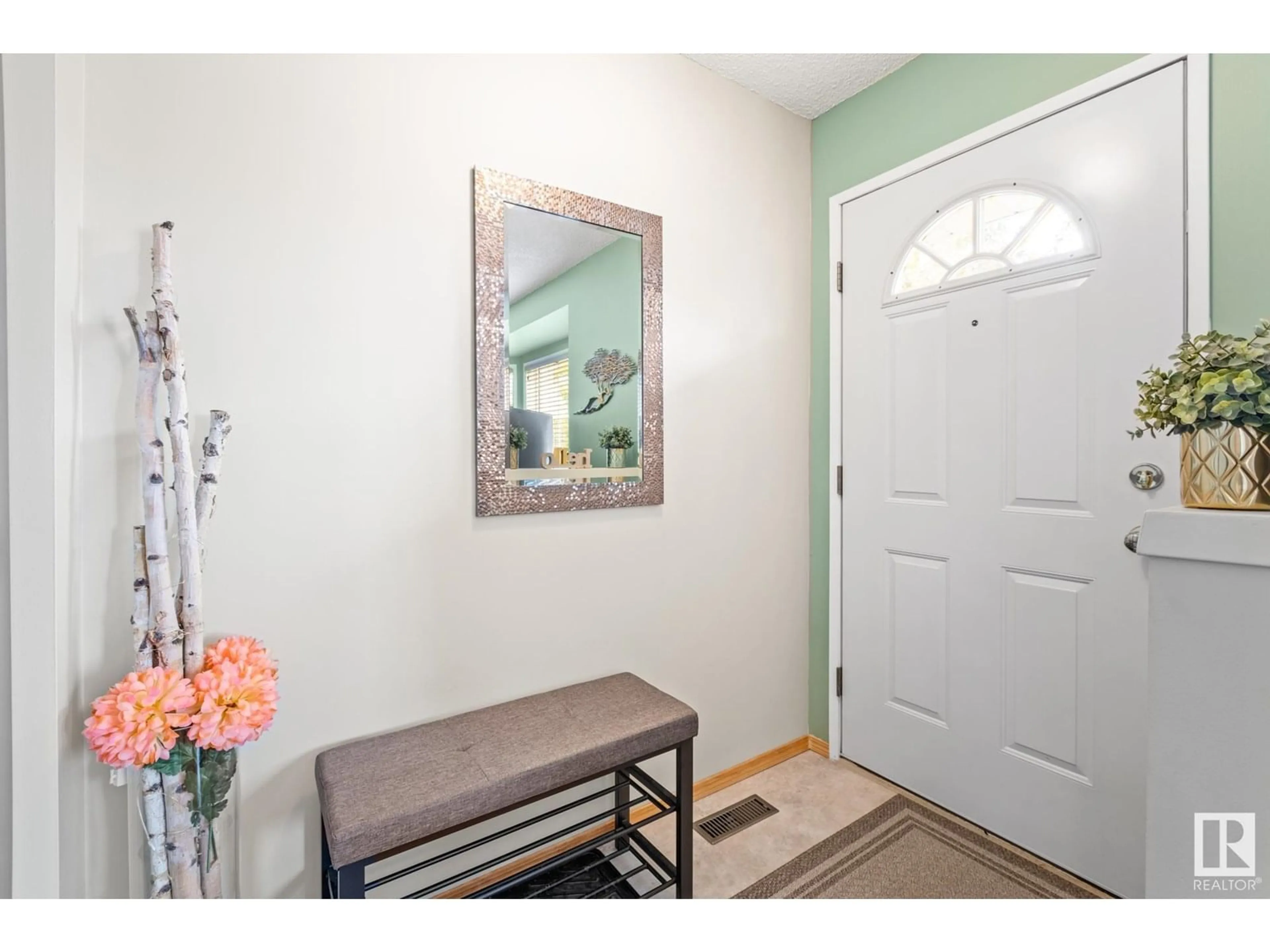 Indoor entryway for NW - 5827 162B AV, Edmonton Alberta T5Y2W3
