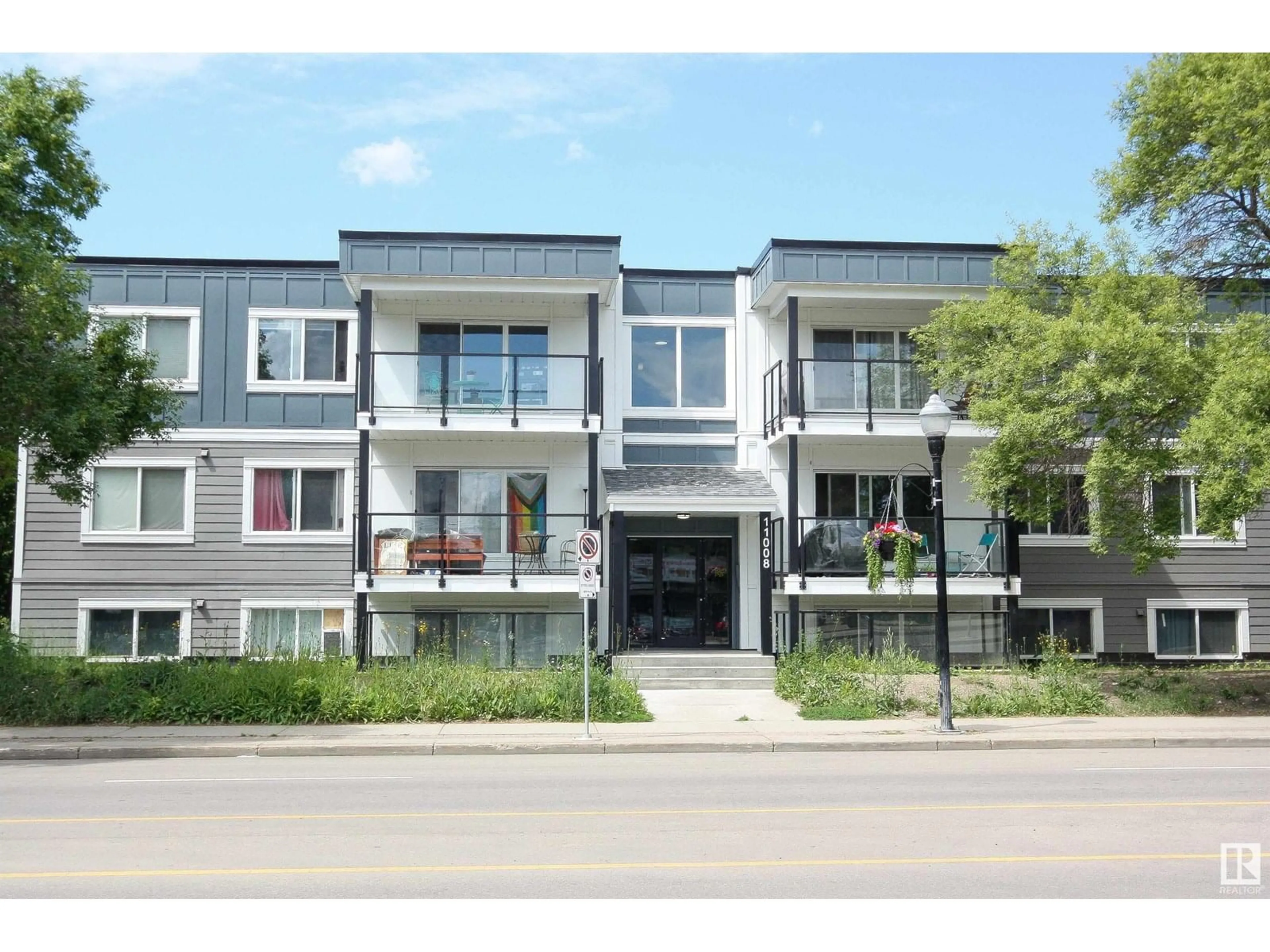 Home with brick exterior material, street for 11008 124 ST, Edmonton Alberta T5M0J4