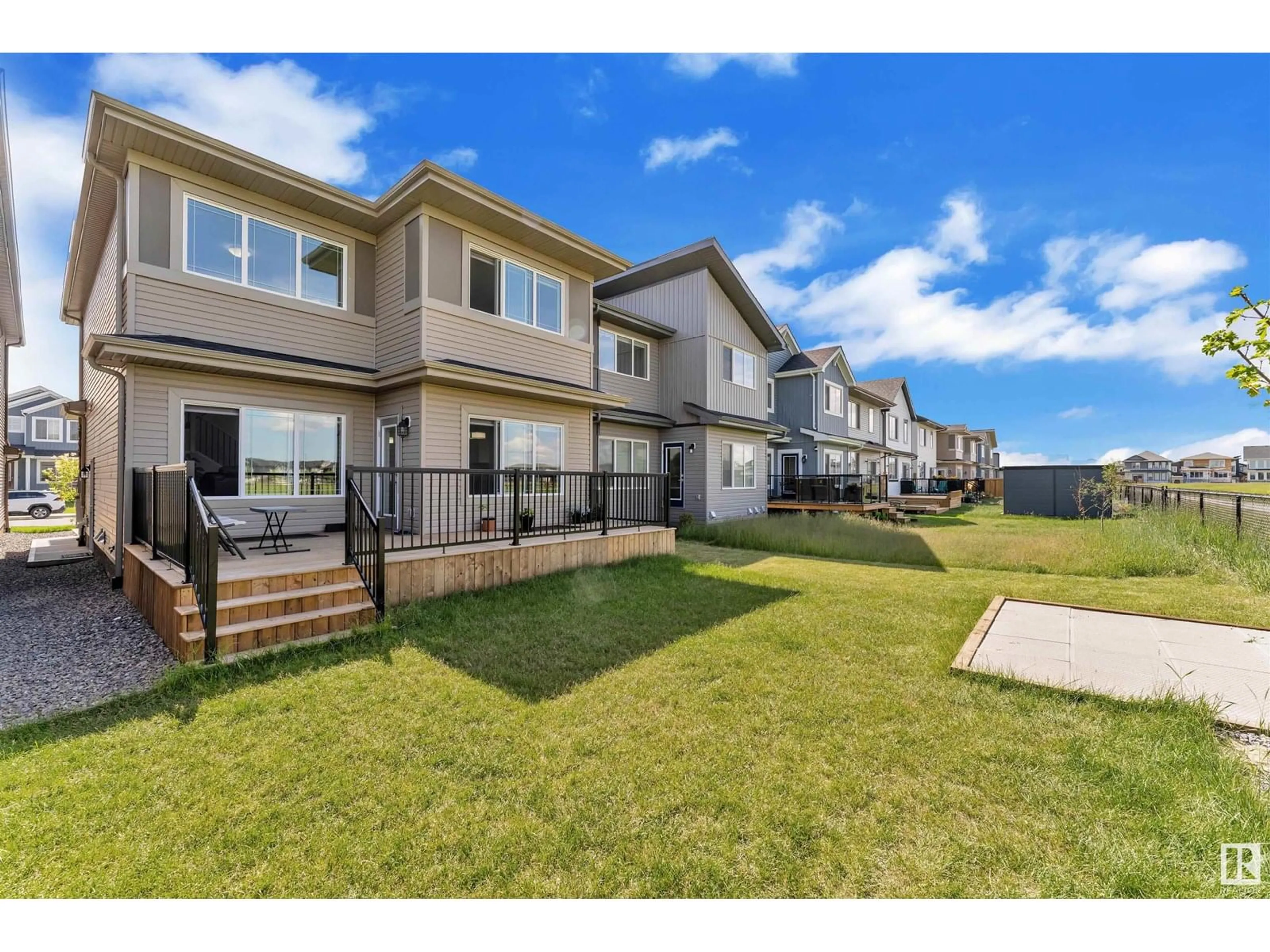 A pic from outside/outdoor area/front of a property/back of a property/a pic from drone, unknown for 15640 18 AV, Edmonton Alberta T6W5C2