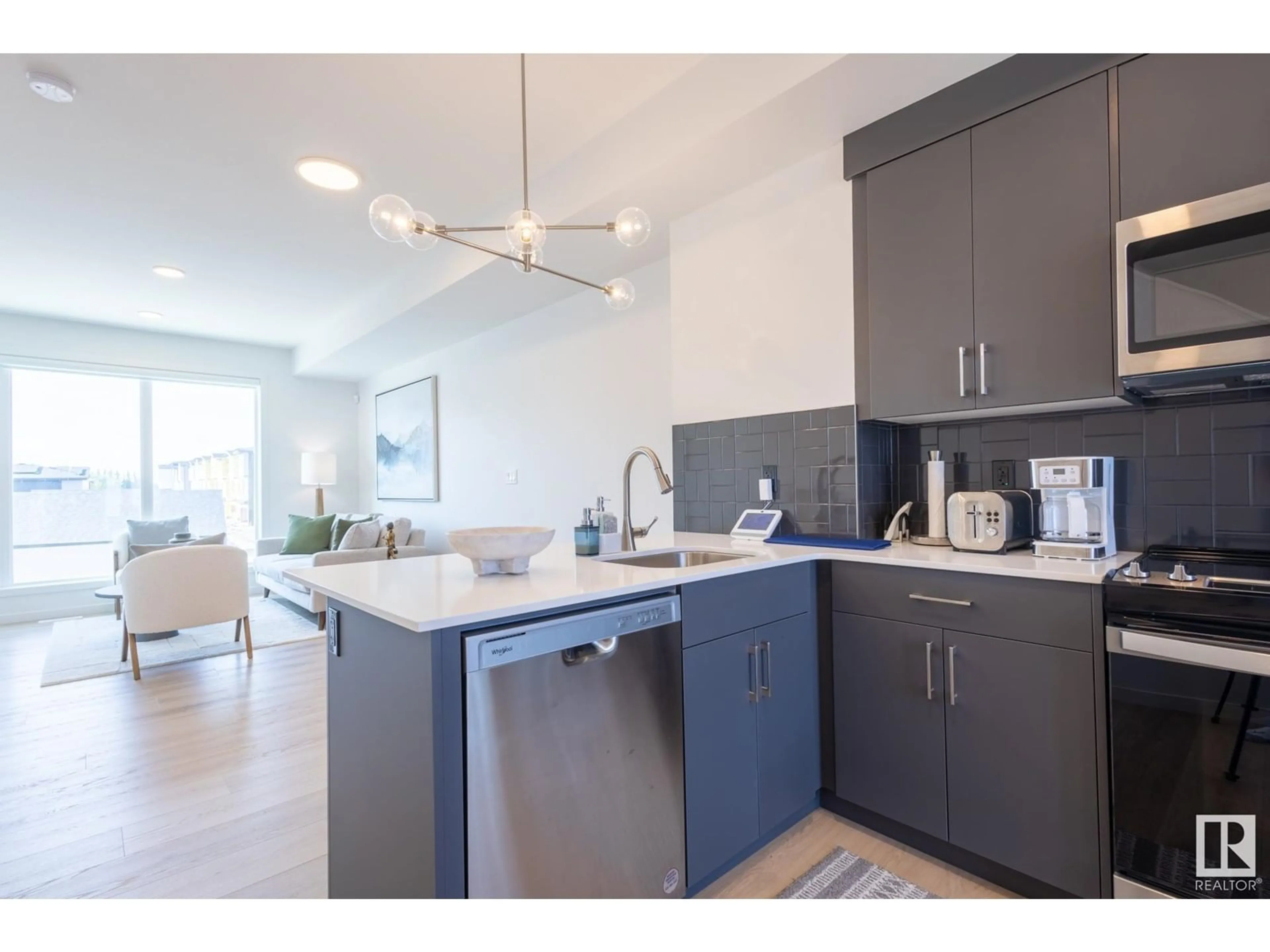 Open concept kitchen, unknown for SW - 3282 KESWICK WY, Edmonton Alberta T6W5N5